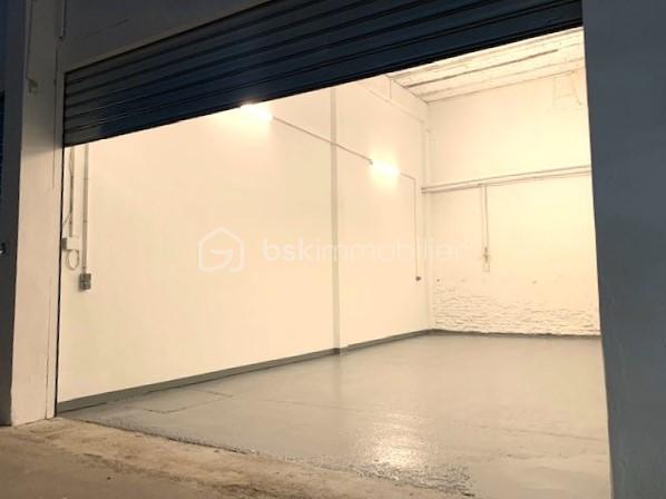 Local d'activités de 21 m² - ESPACE DE STOCKAGE.jpg