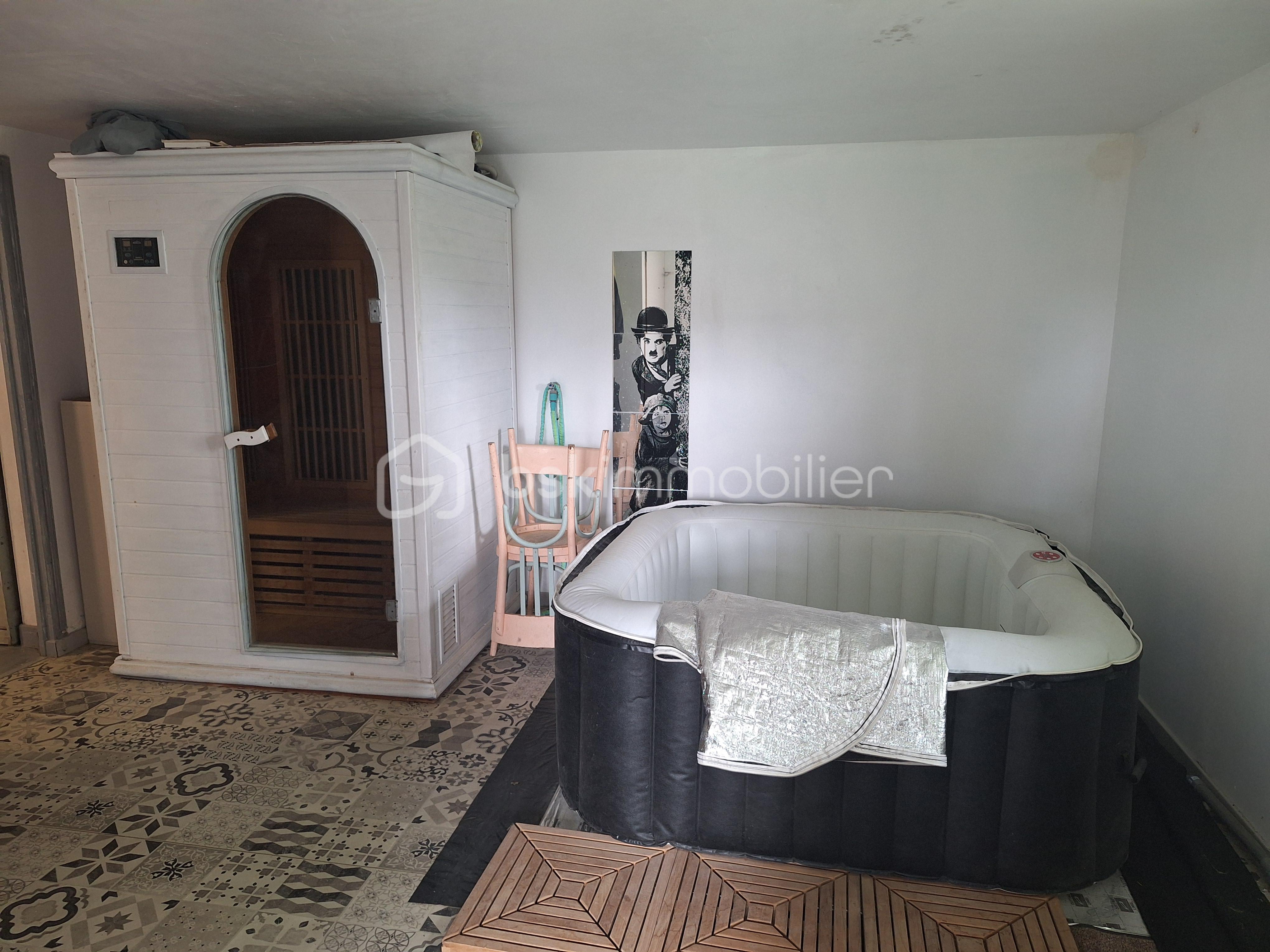 Maison de village de 148 m² - 20240924_120859.jpg