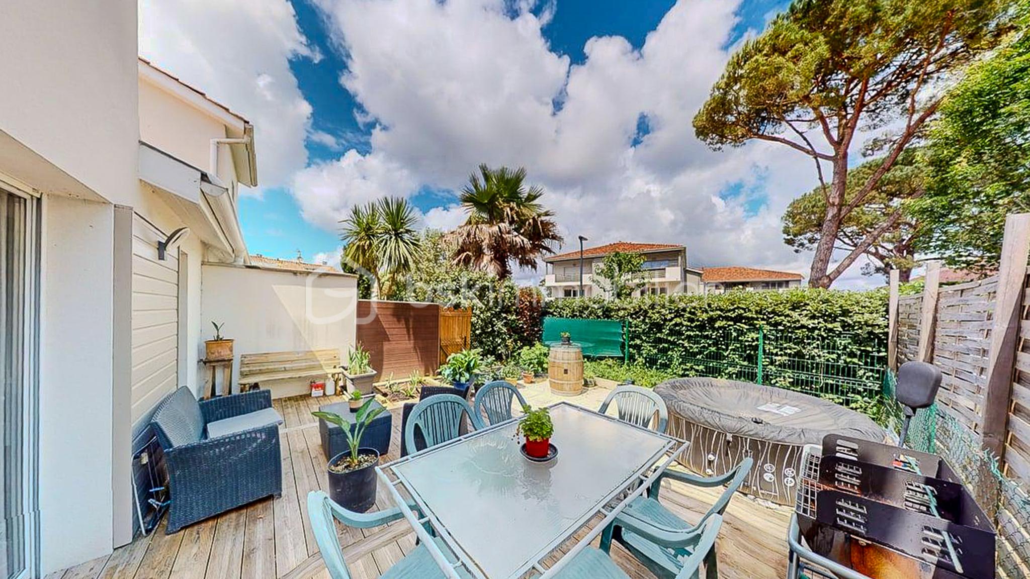 Maison-mitoyenne-avec-terrasse-Labenne-05142026_092250.jpg