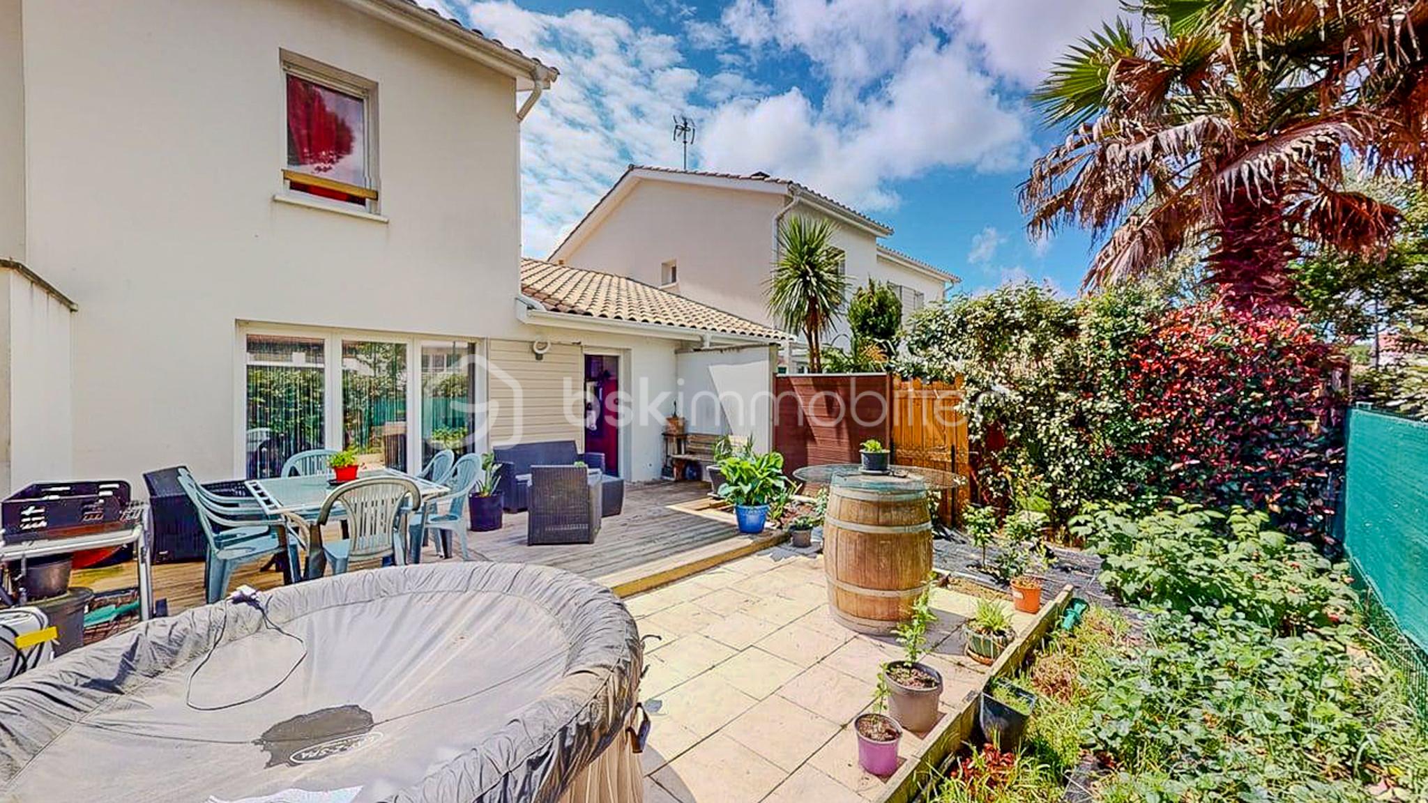 Maison-mitoyenne-avec-terrasse-Labenne-05142026_092114.jpg