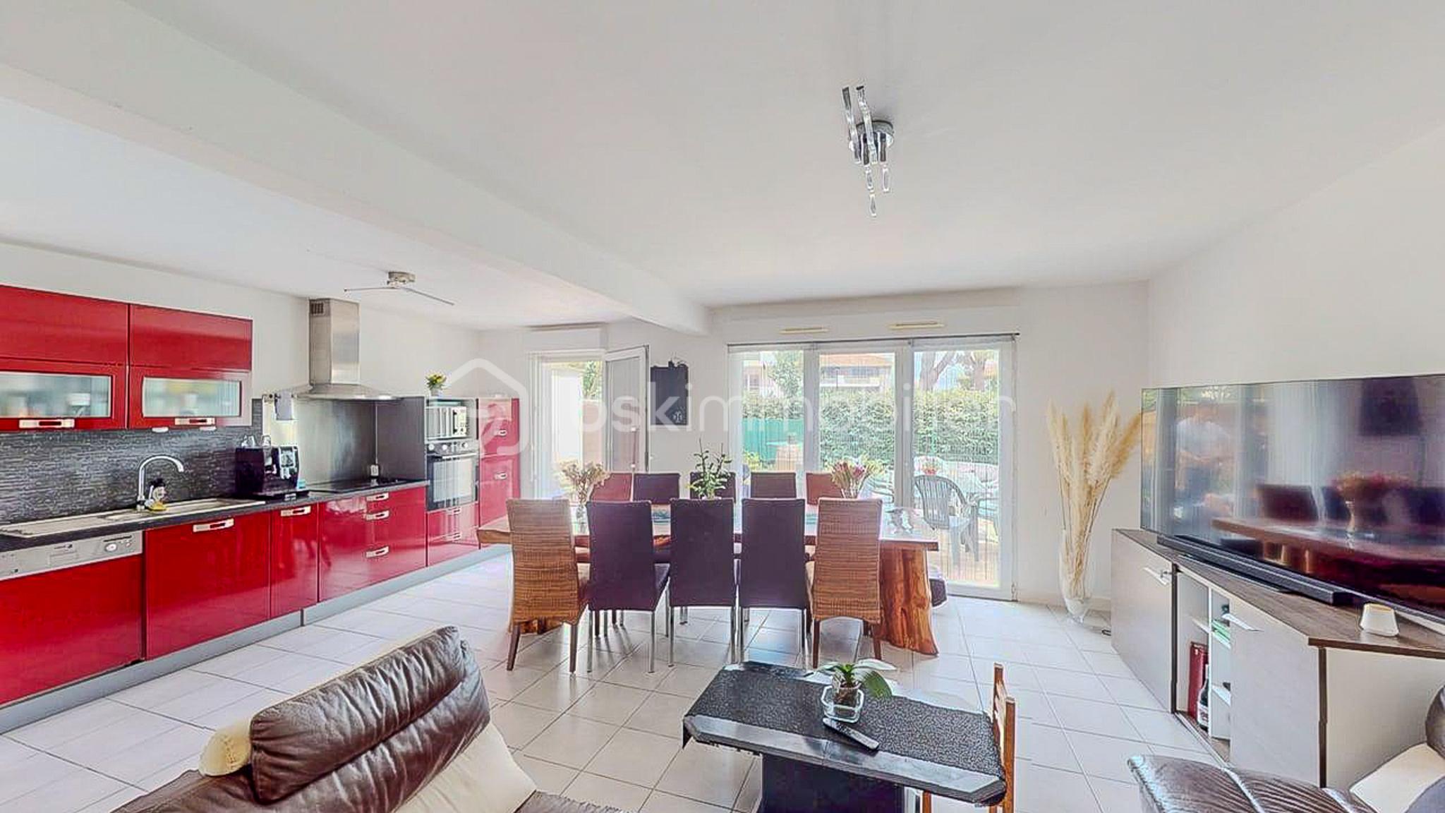 Maison-mitoyenne-avec-terrasse-Labenne-05142026_092400.jpg