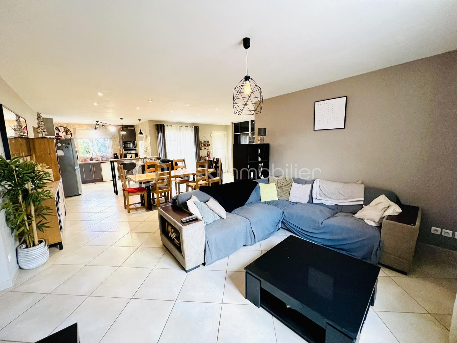 Maison traditionnelle de 107 m² - CANET 4.jpg