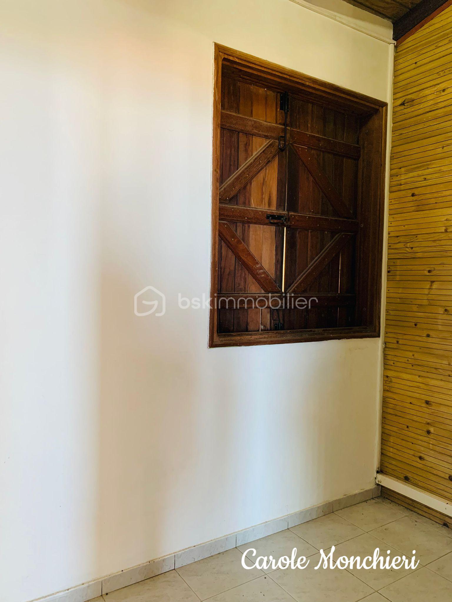Local d activites de 108 m² - 8.jpg
