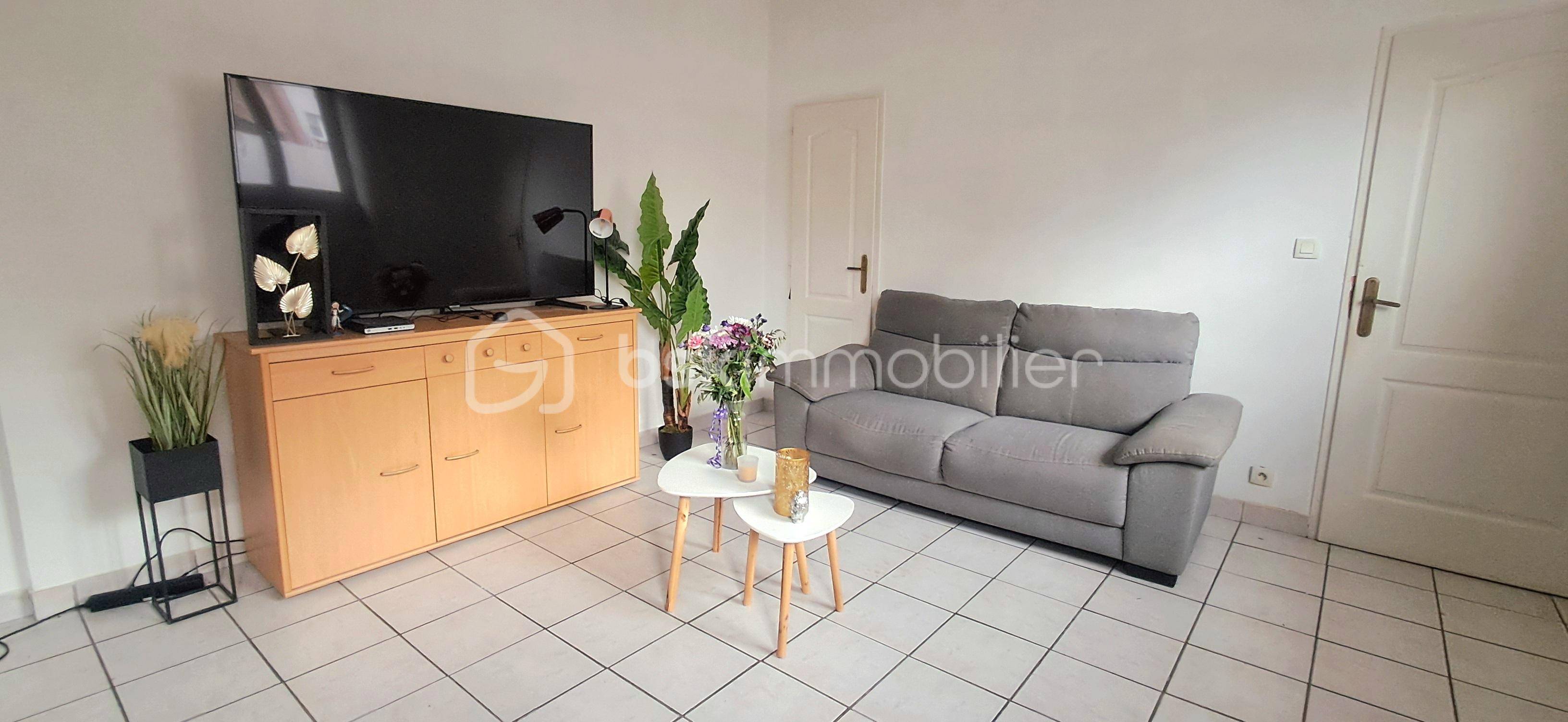 Appartement de 59 m² - Appartement Grenoble Vaillant Salon Home staging.jpg
