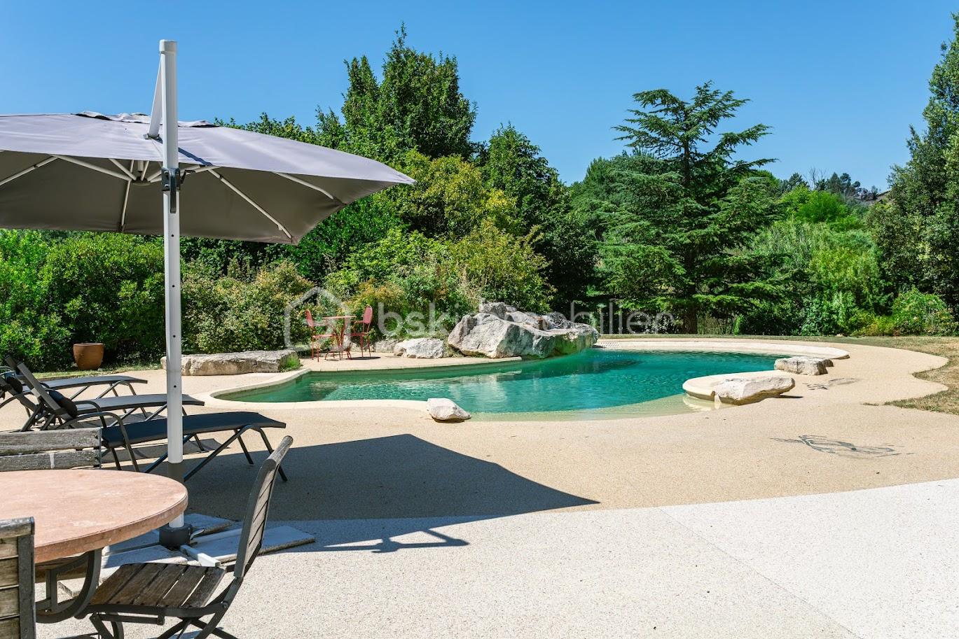 Bastide de 160 m² - piscine2.jpg