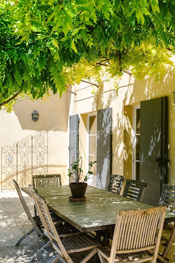 Bastide de 160 m² - terrasse.jpg