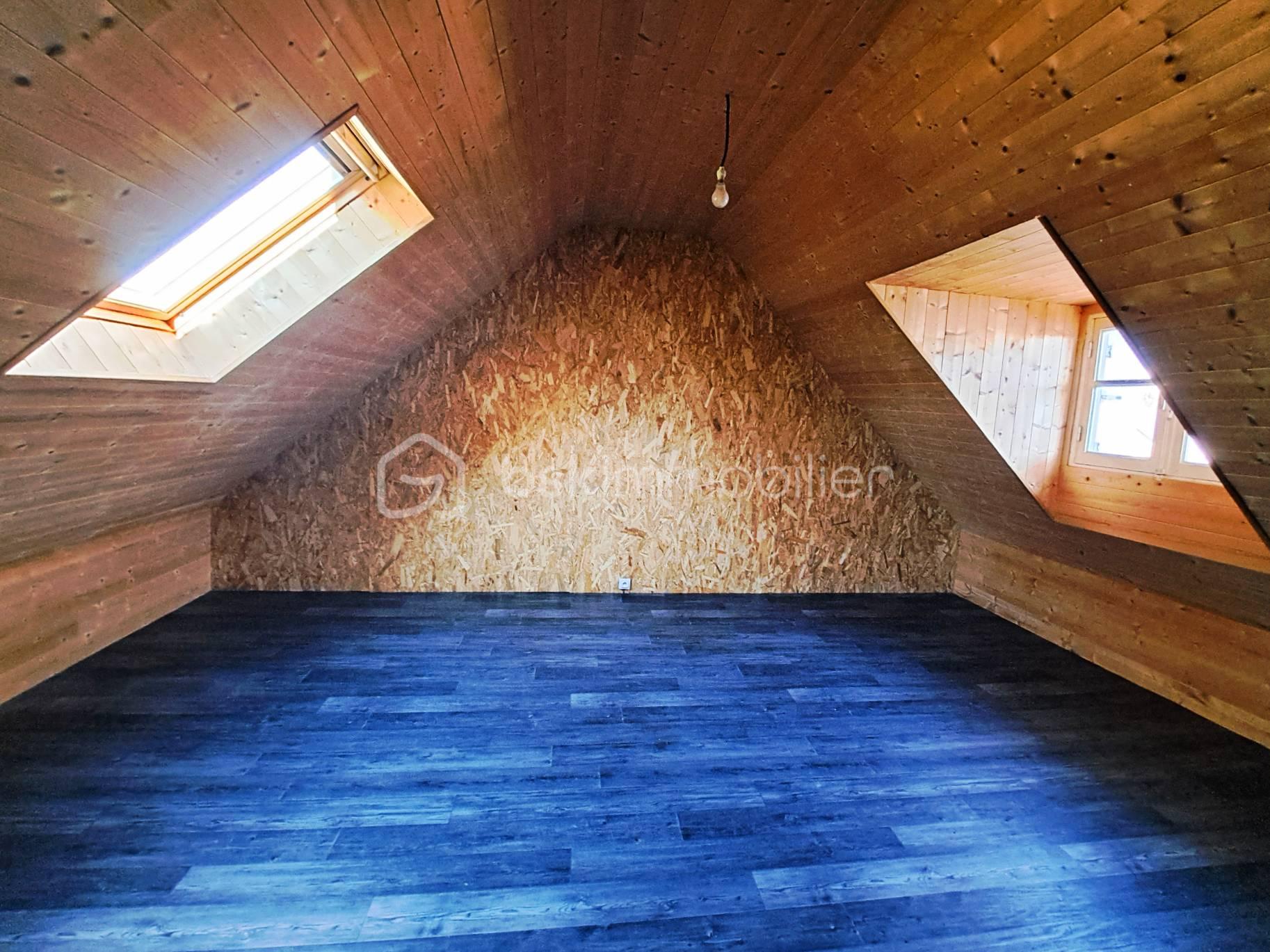 Maison en pierre de 118 m² - chambre 4.jpg