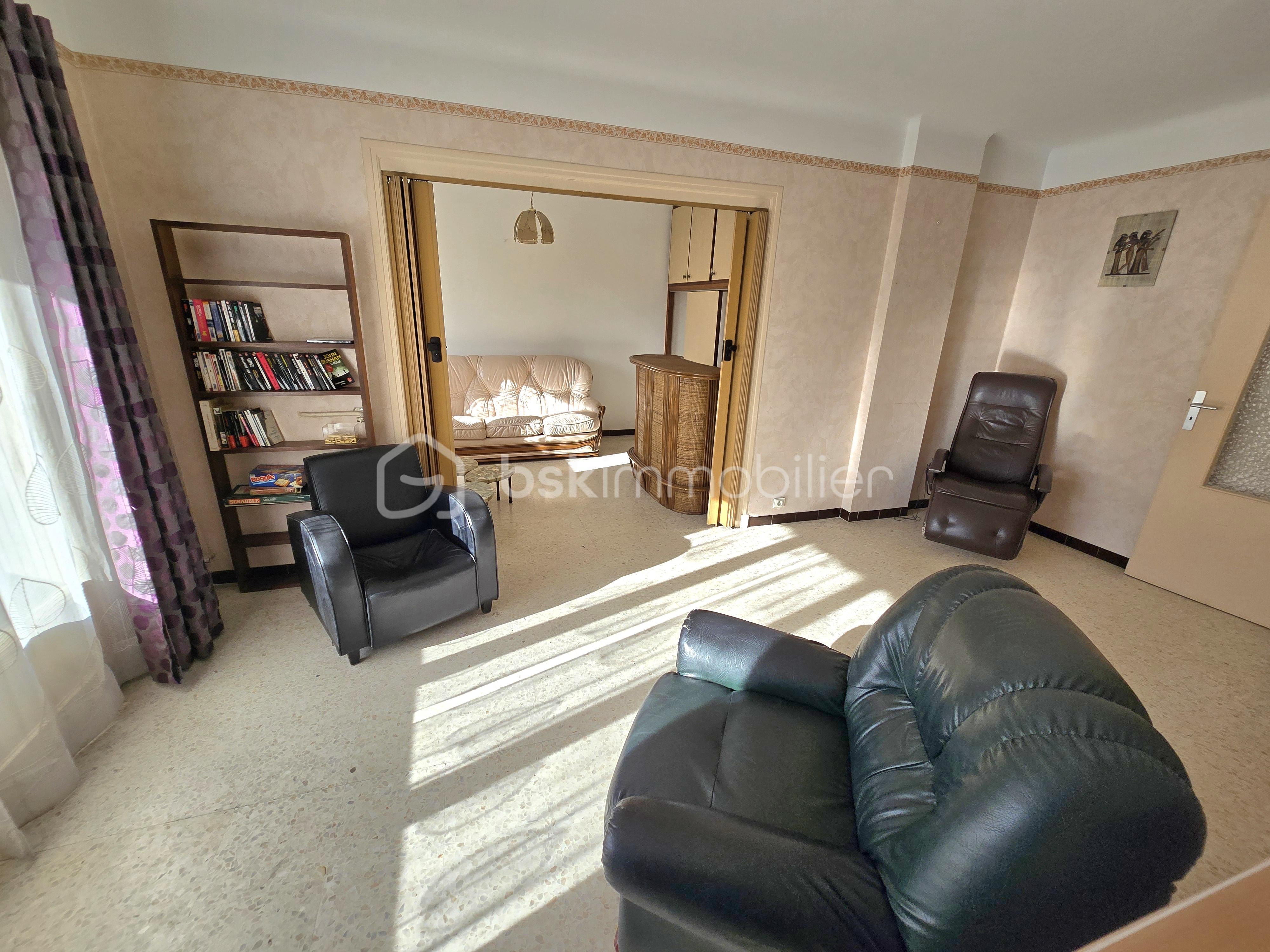 Appartement de 75,82 m² - SALON SEJOUR 2.jpg