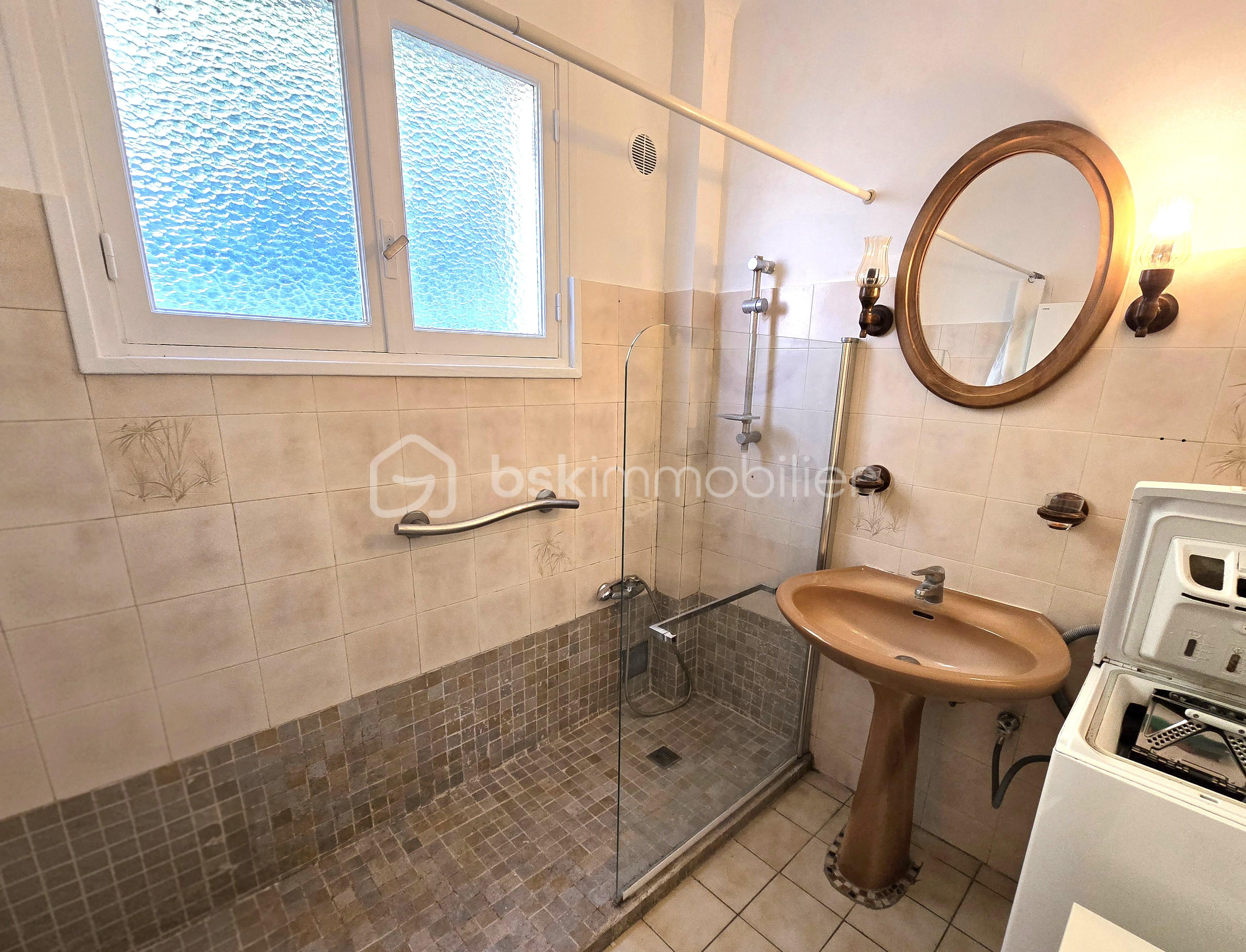 Appartement de 75,82 m² - SALLE D'EAU.jpg