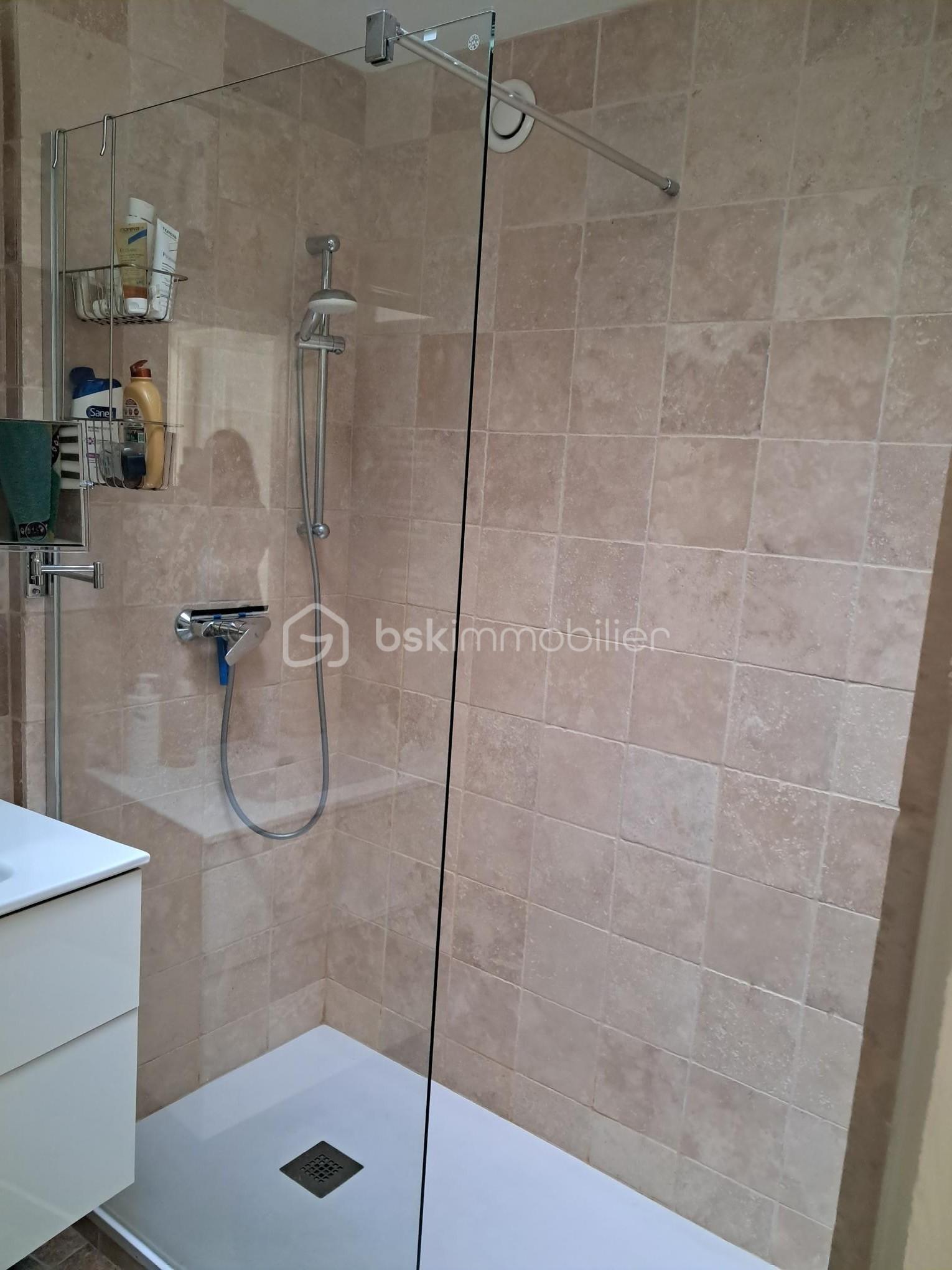 Maison ancienne de 118 m² - 19-sdb.jpg