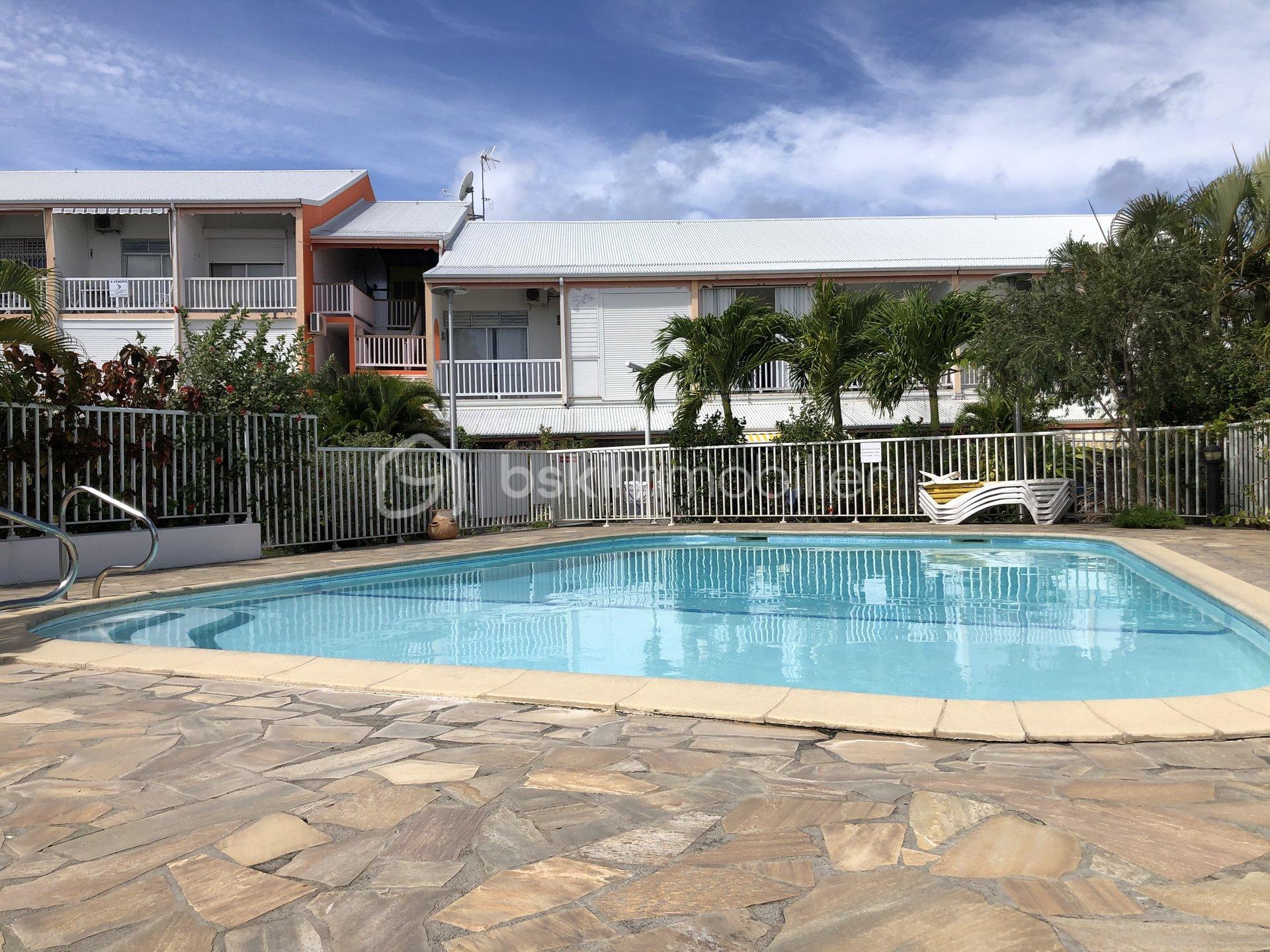 Appartement de 18,73 m² - Marines 4.jpg