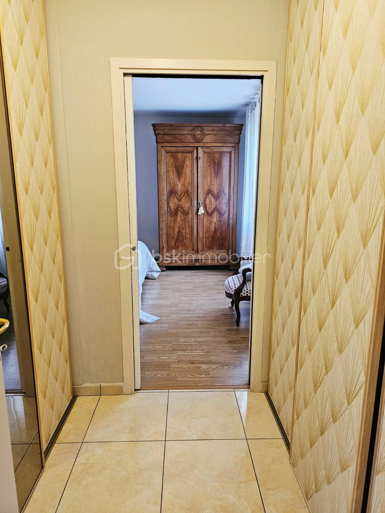 Maison contemporaine de 163 m² - Dressing.jpg