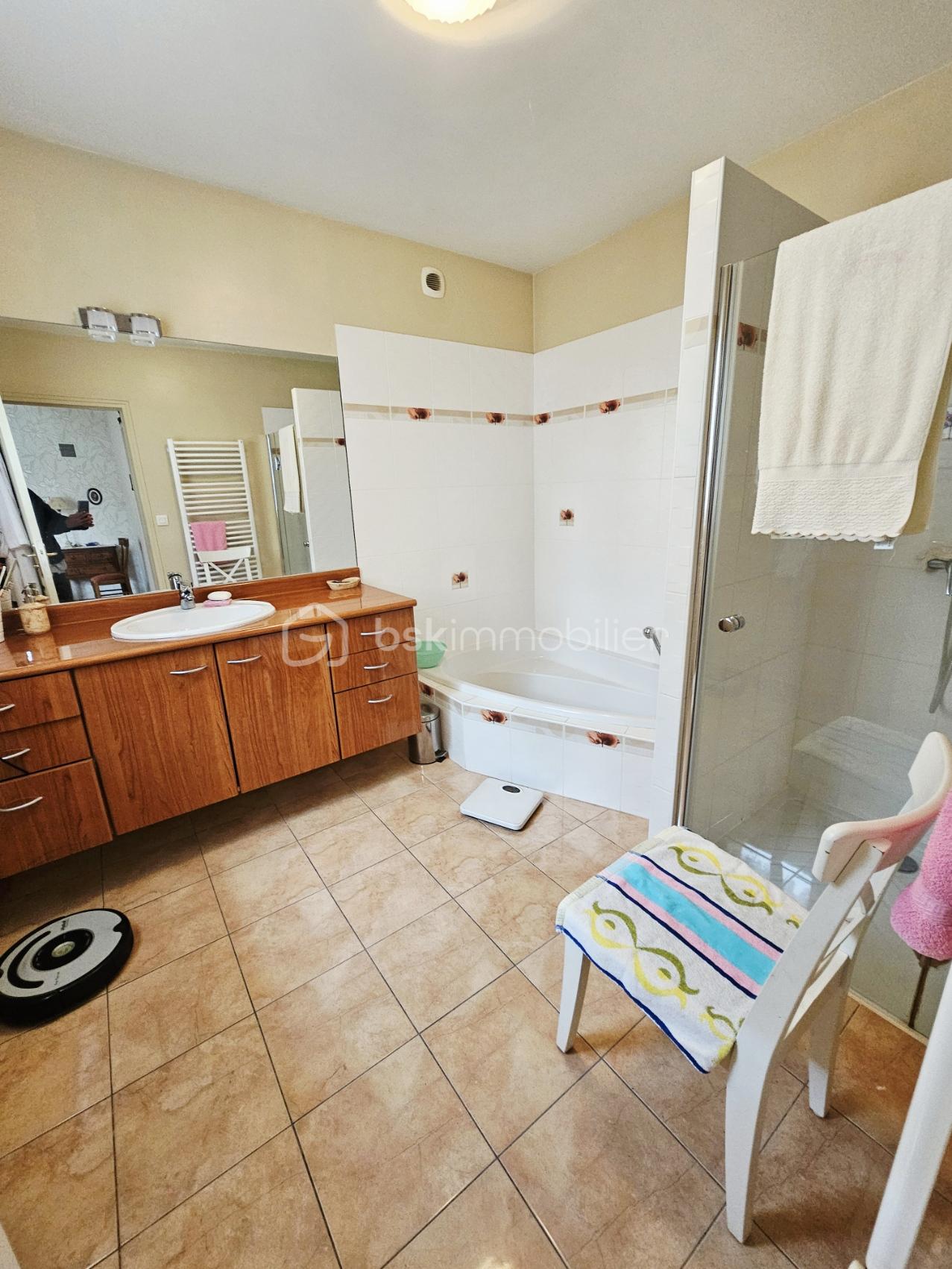 Maison contemporaine de 163 m² - sdb chbre parentale2.jpg