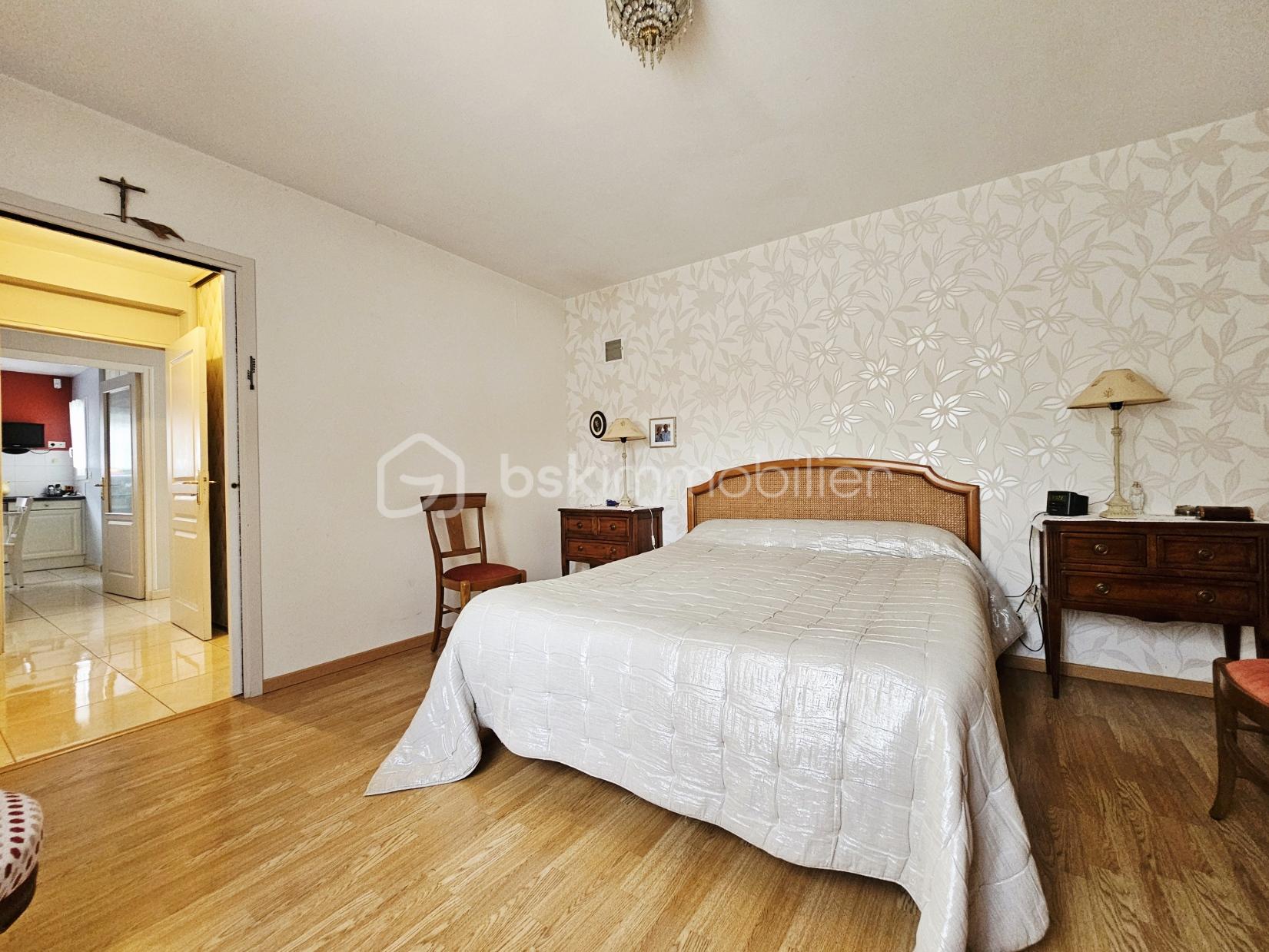 Maison contemporaine de 163 m² - Chbre parentale 2.jpg