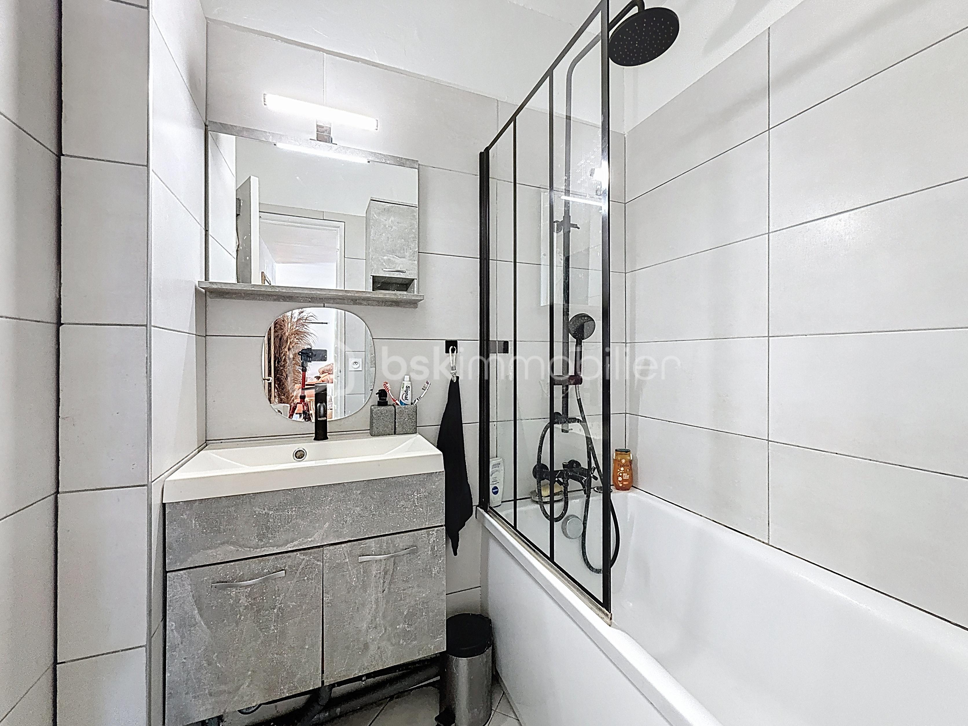 Appartement de 75 m² - montabord-diallo_00013.jpg