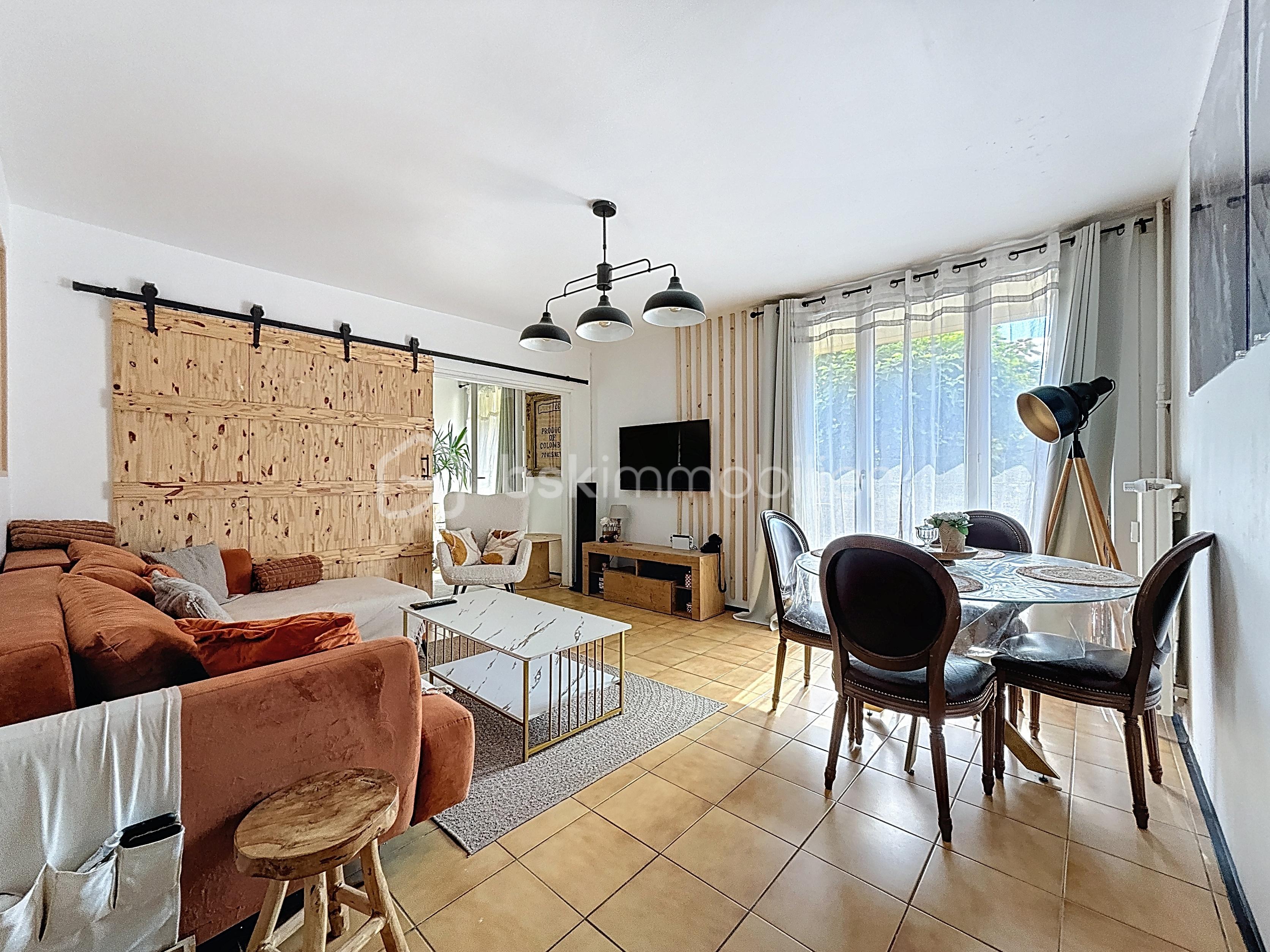 Appartement de 75 m² - montabord-diallo_00016.jpg