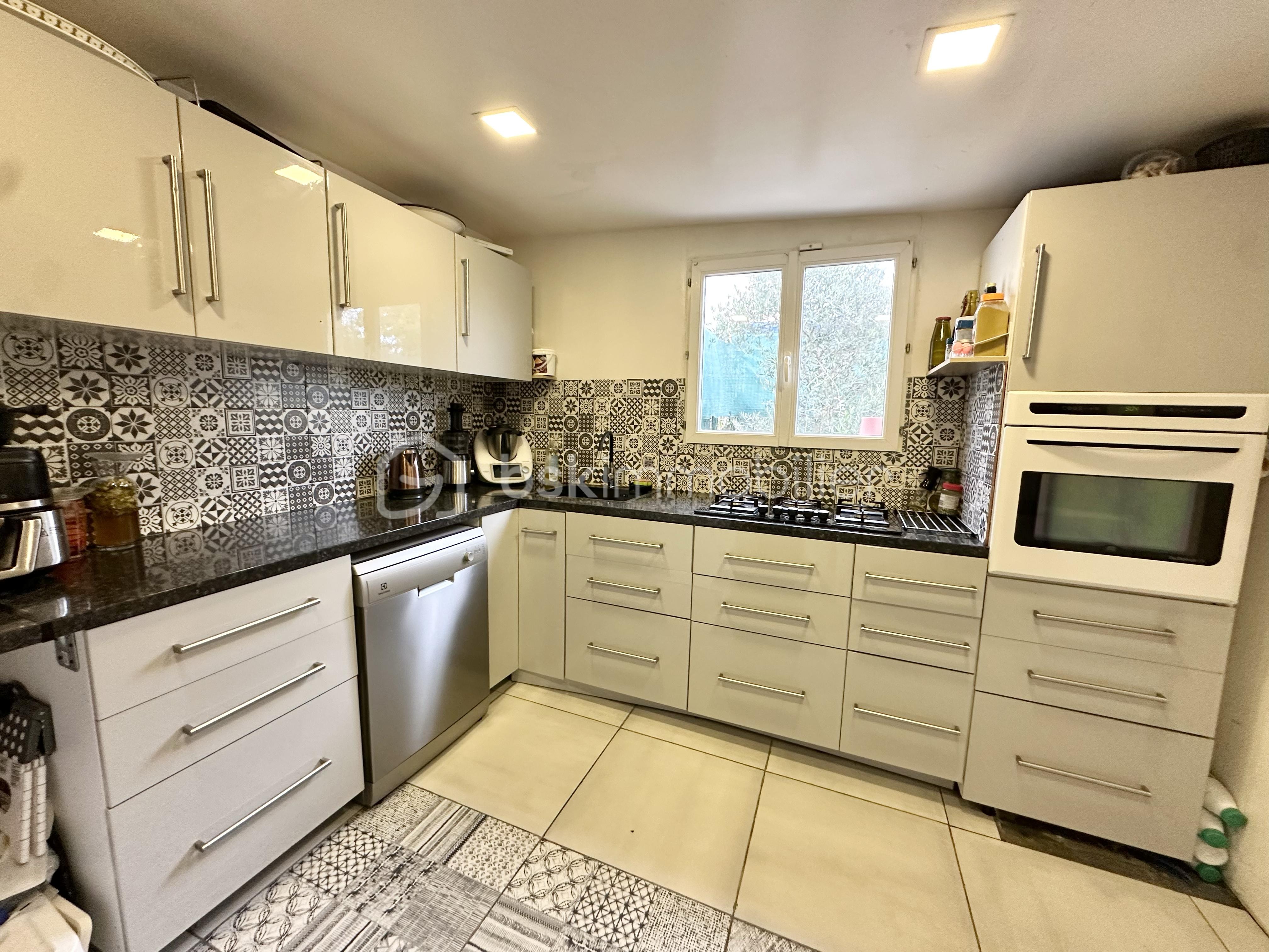 Maison de 125 m² - tempImagec2YiFE.png