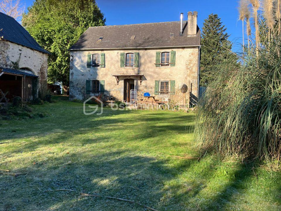 Corps de ferme de 122 m²