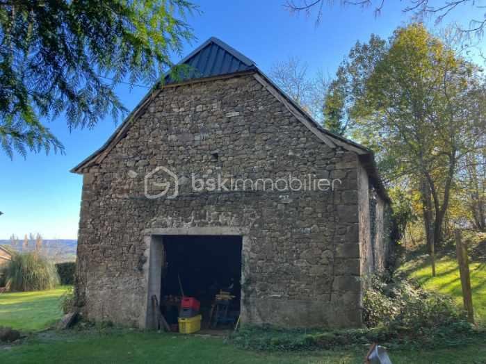 Corps de ferme de 122 m² - Resized_IMG-20251127-WA0069.jpeg