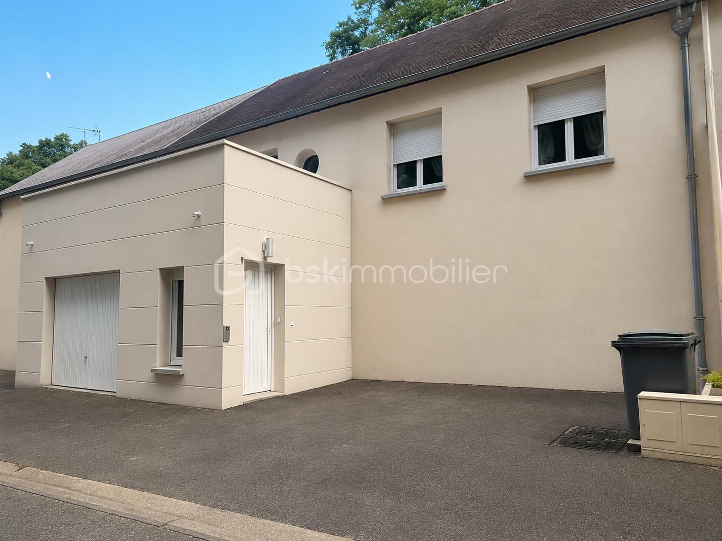Façade sans voiture.png