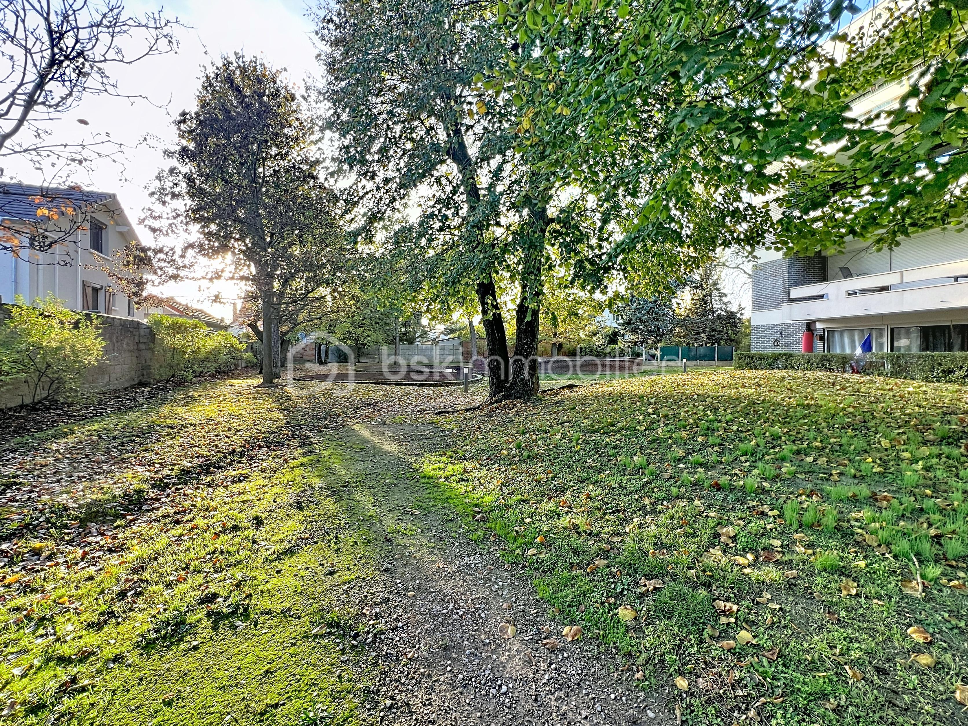 Appartement de 82,56 m² - lecoules_00001.jpg