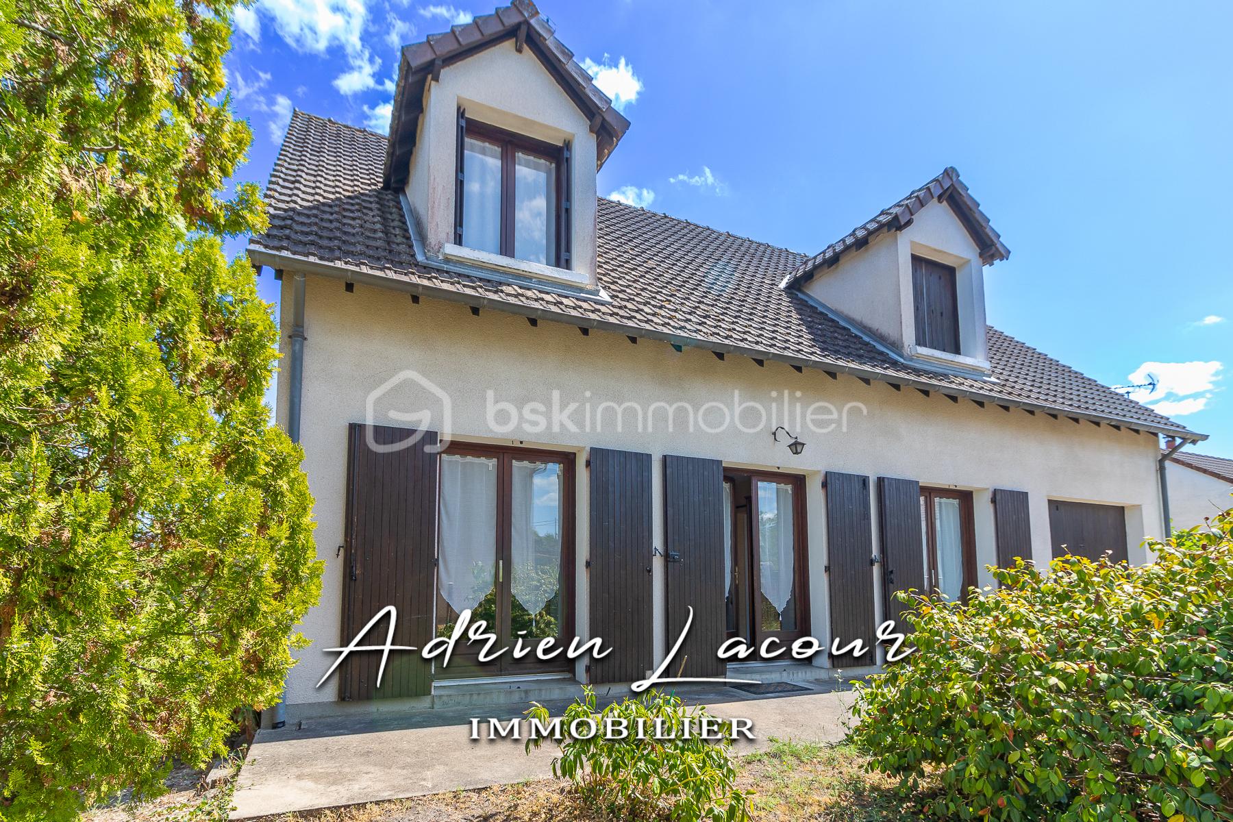 Maison 7 pièces 135 m² · à Romorantin-Lanthenay · 135 m² · 153 000 €