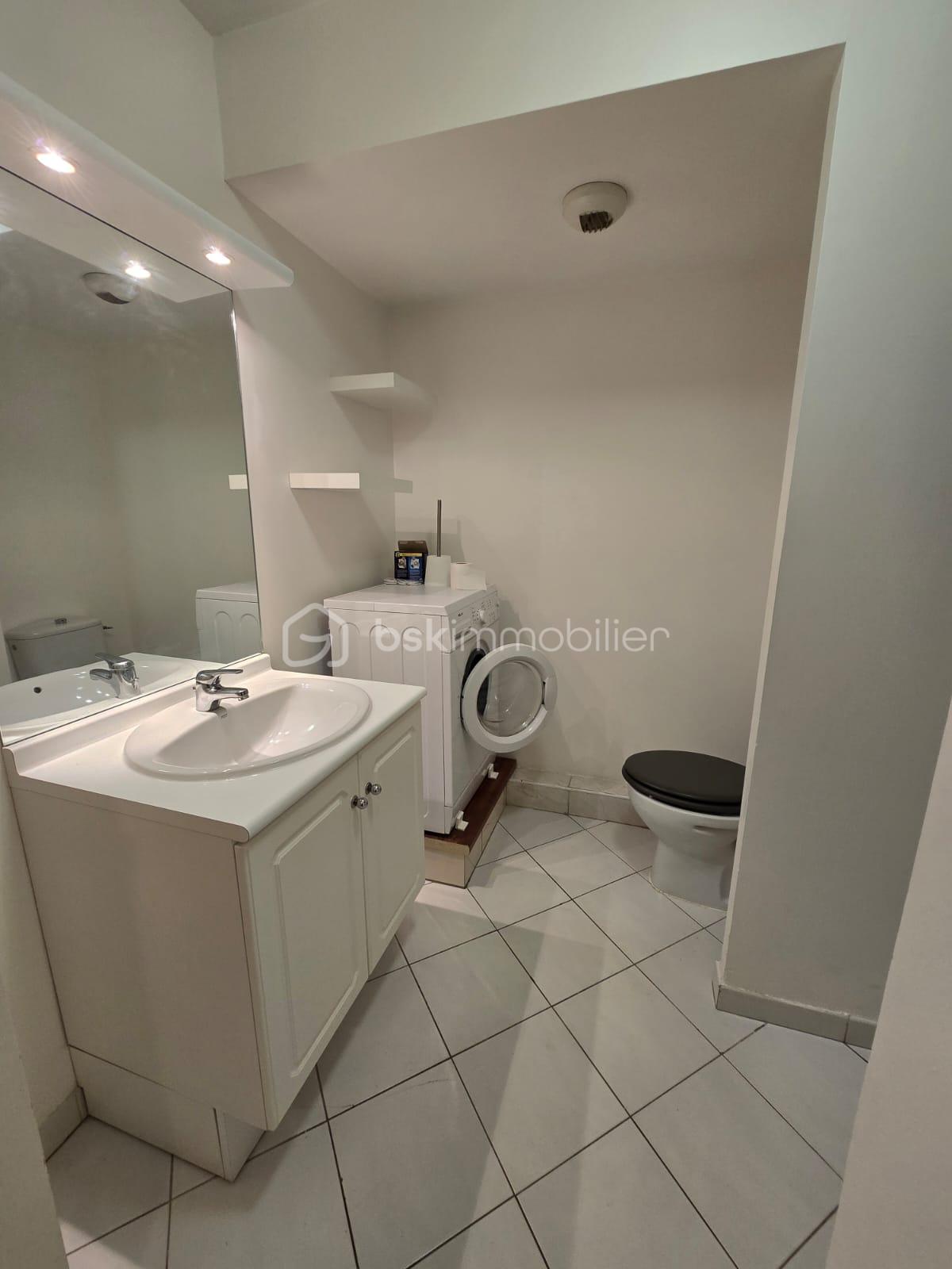 Appartement de 30 m² - sdb wc.jpg