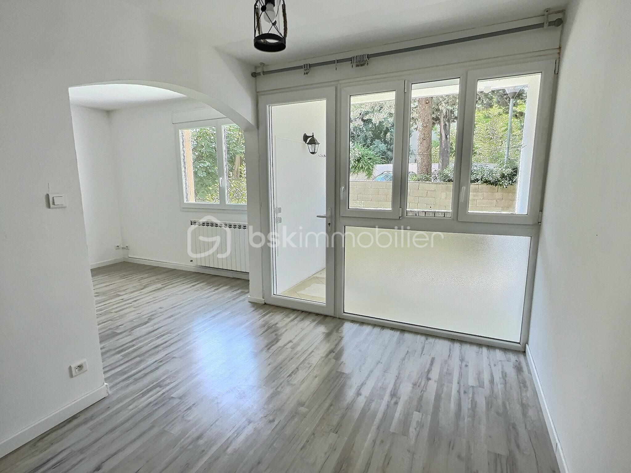 Appartement de 82 m² - exposio_132578309.jpg