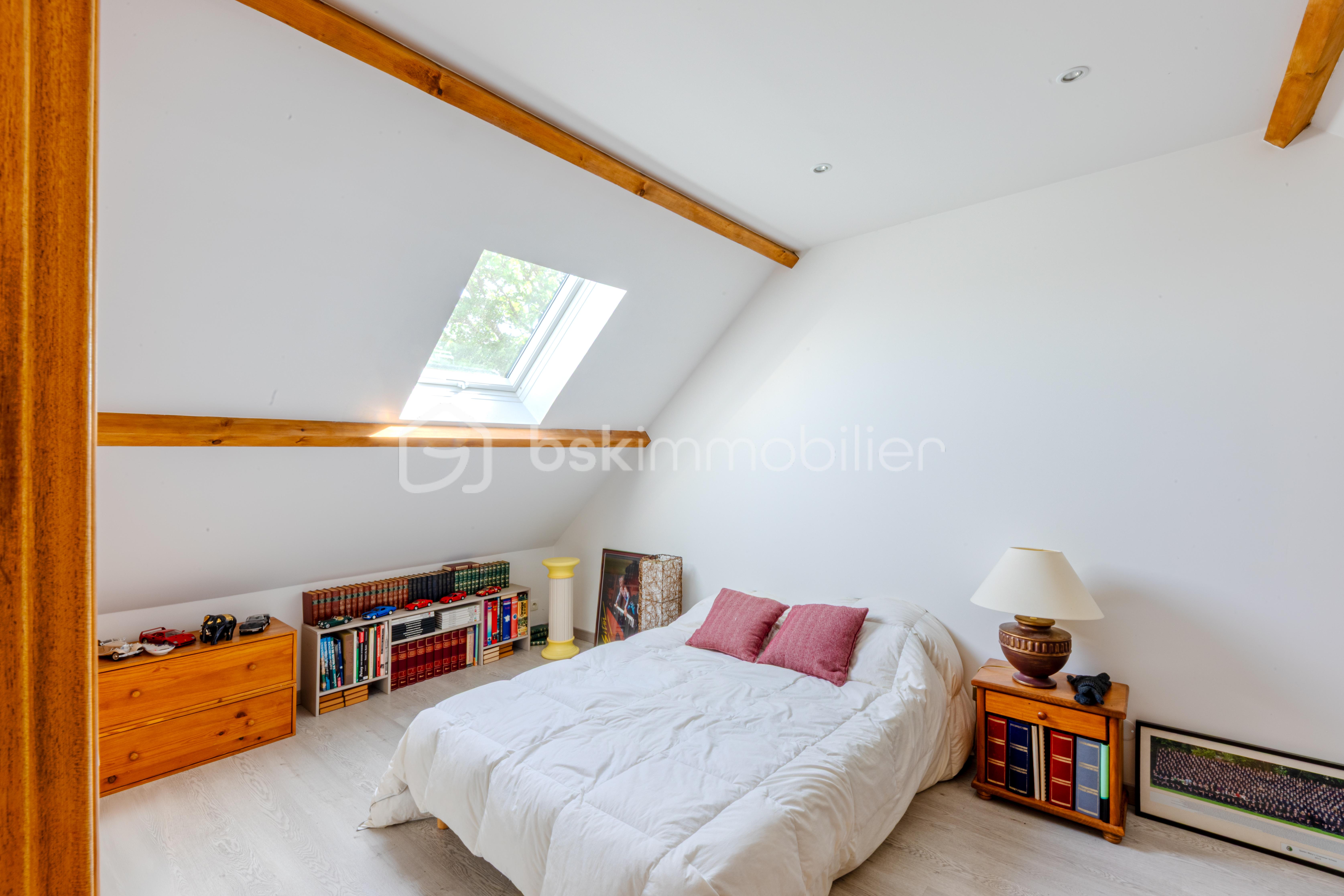 Chambre droite mezzanine.jpg