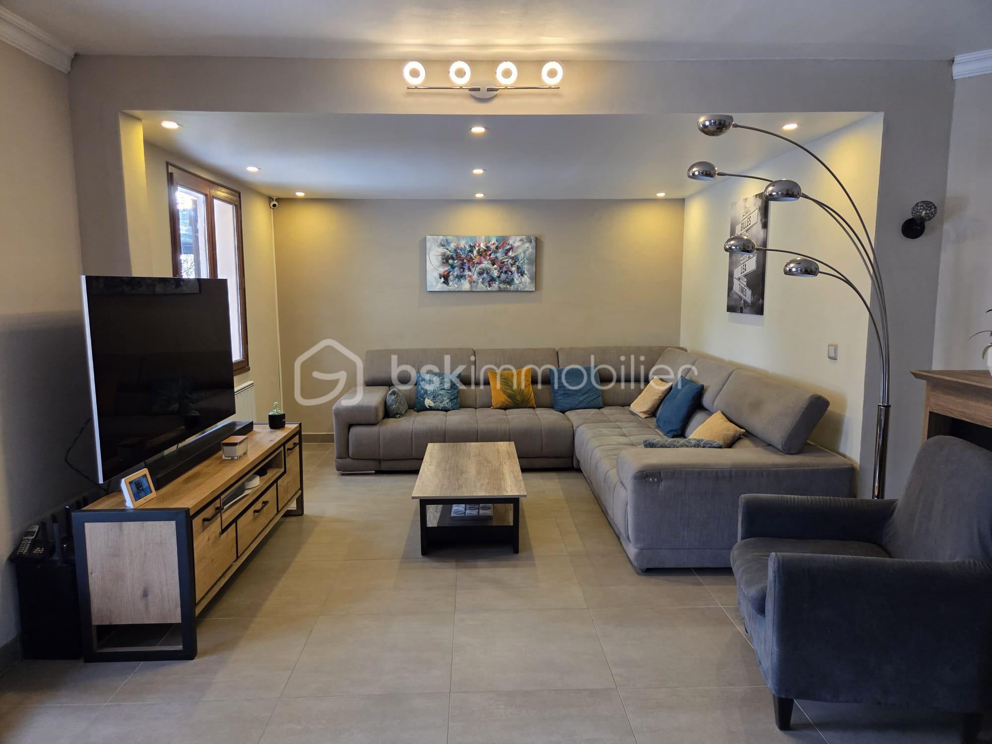 WhatsApp Image 2026-03-02 at 19.08.15 (26).jpeg