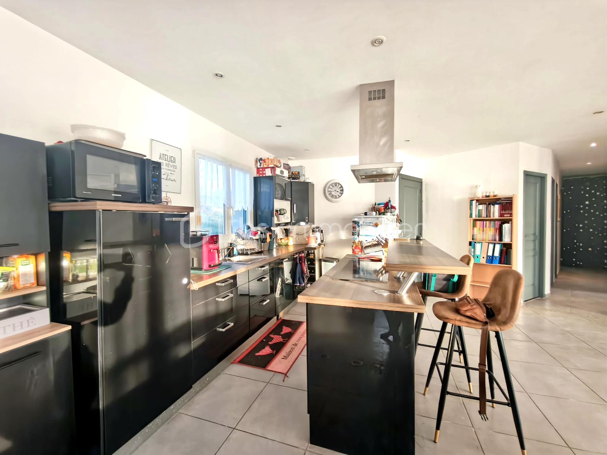 Pavillon de 116 m² - ce2a8d0a-1c0f-4507-844f-937c5ad49ed5.jpg