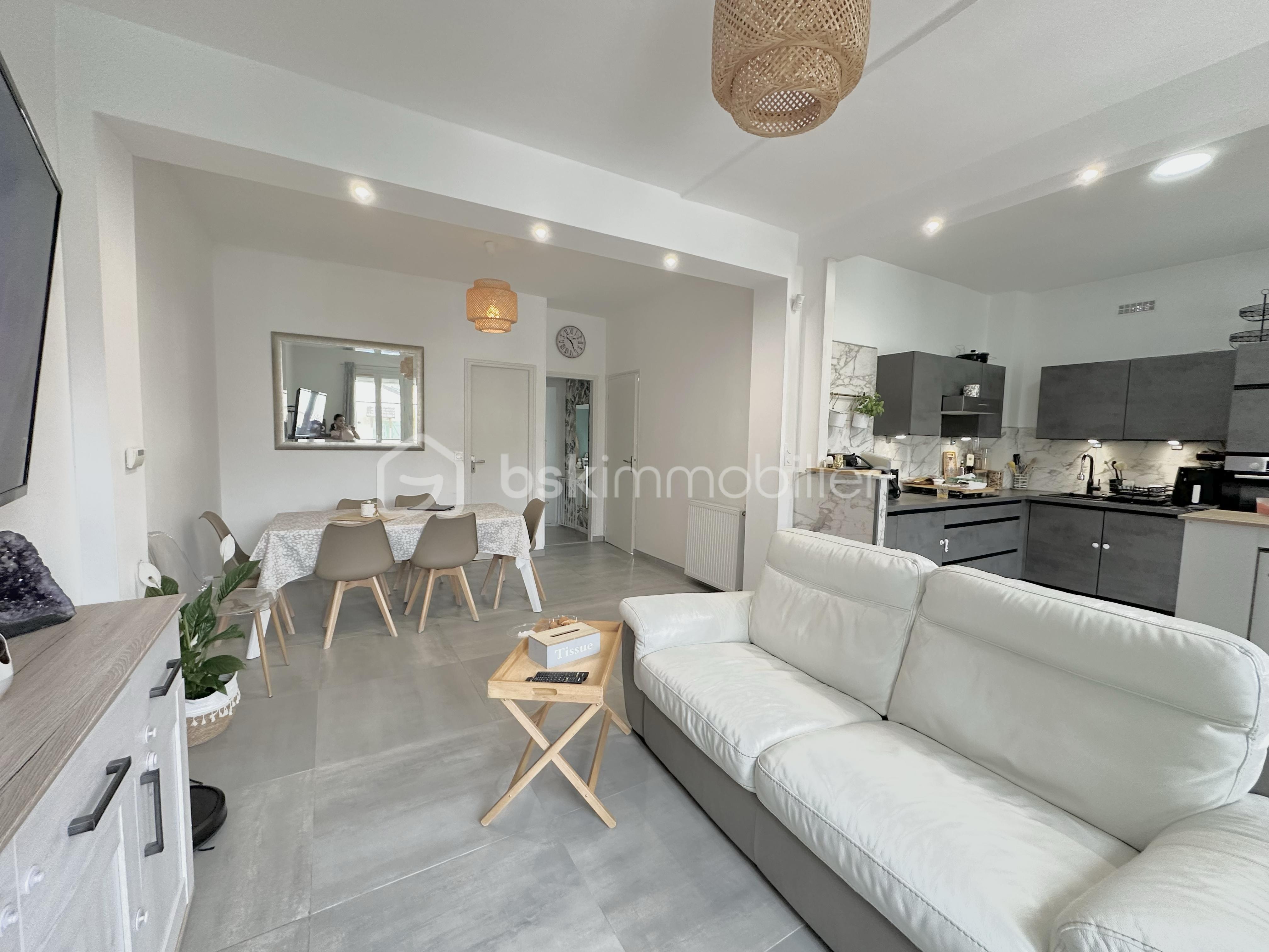 Maison de 100 m² - tempImageaKAW8S.png