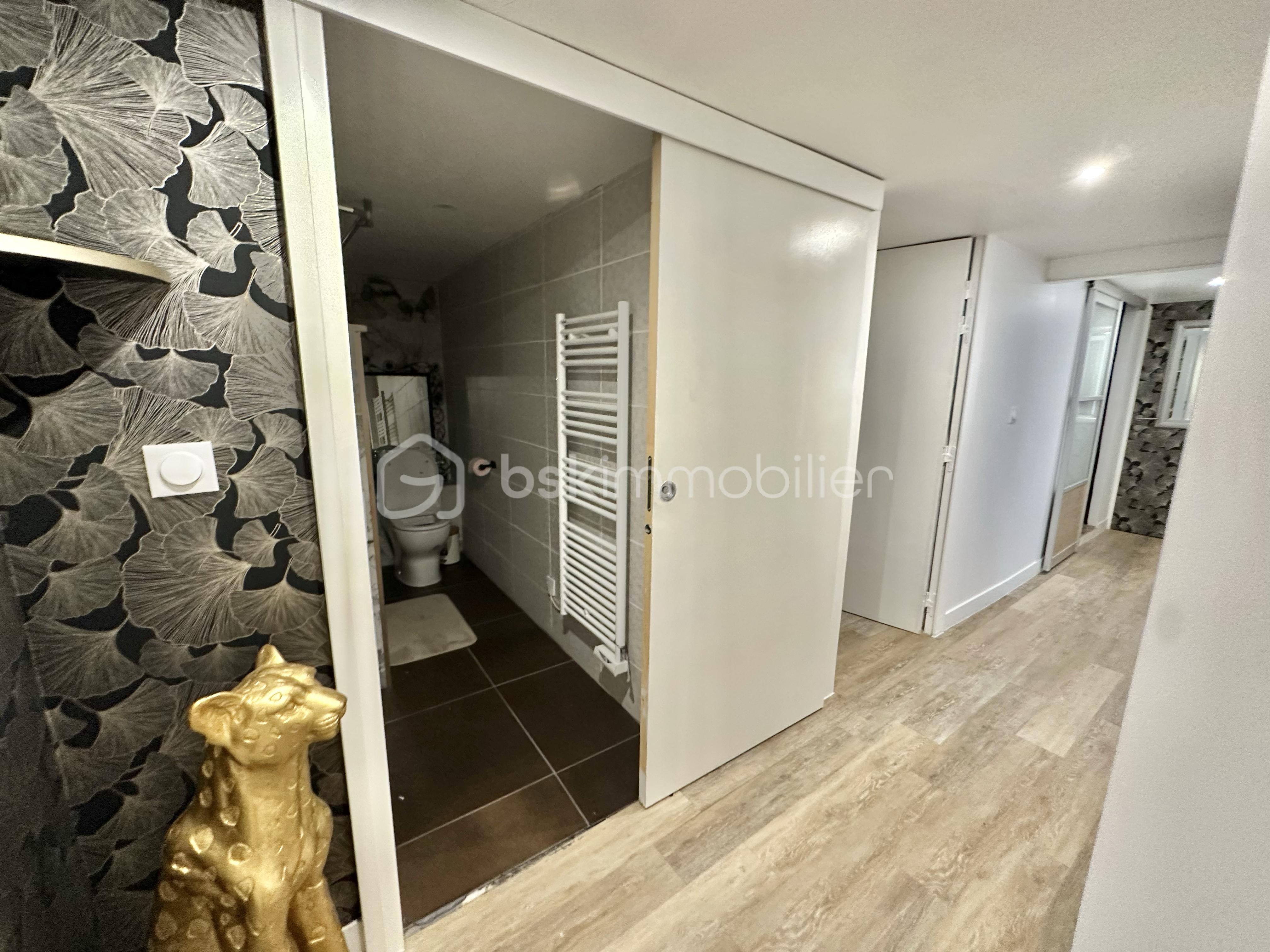 Maison de 100 m² - tempImaged9h3dr.png