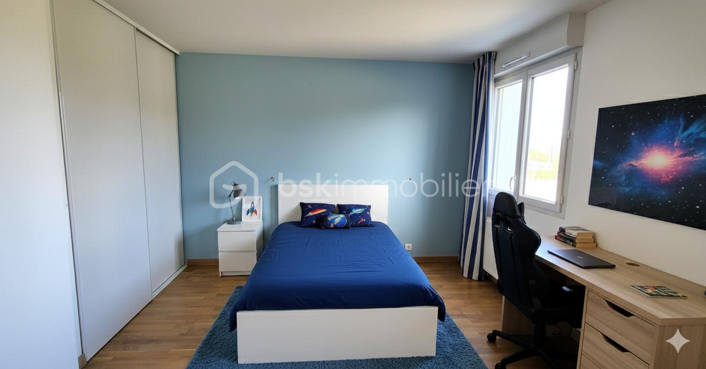 Maison de 124,28 m² - chambre garçon étage.png