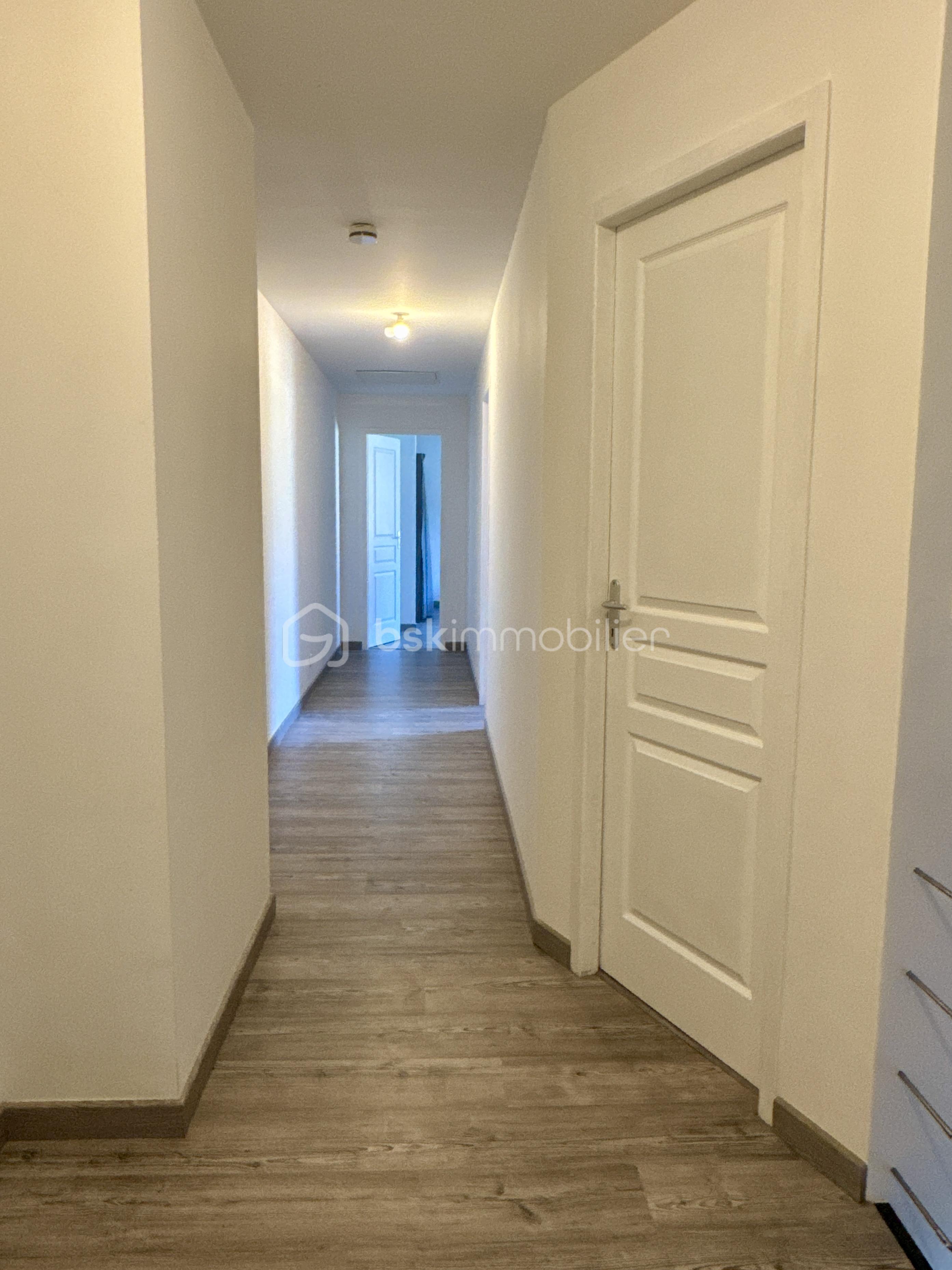Maison traditionnelle de 125 m² - DJI_20250731_173202_717.jpeg