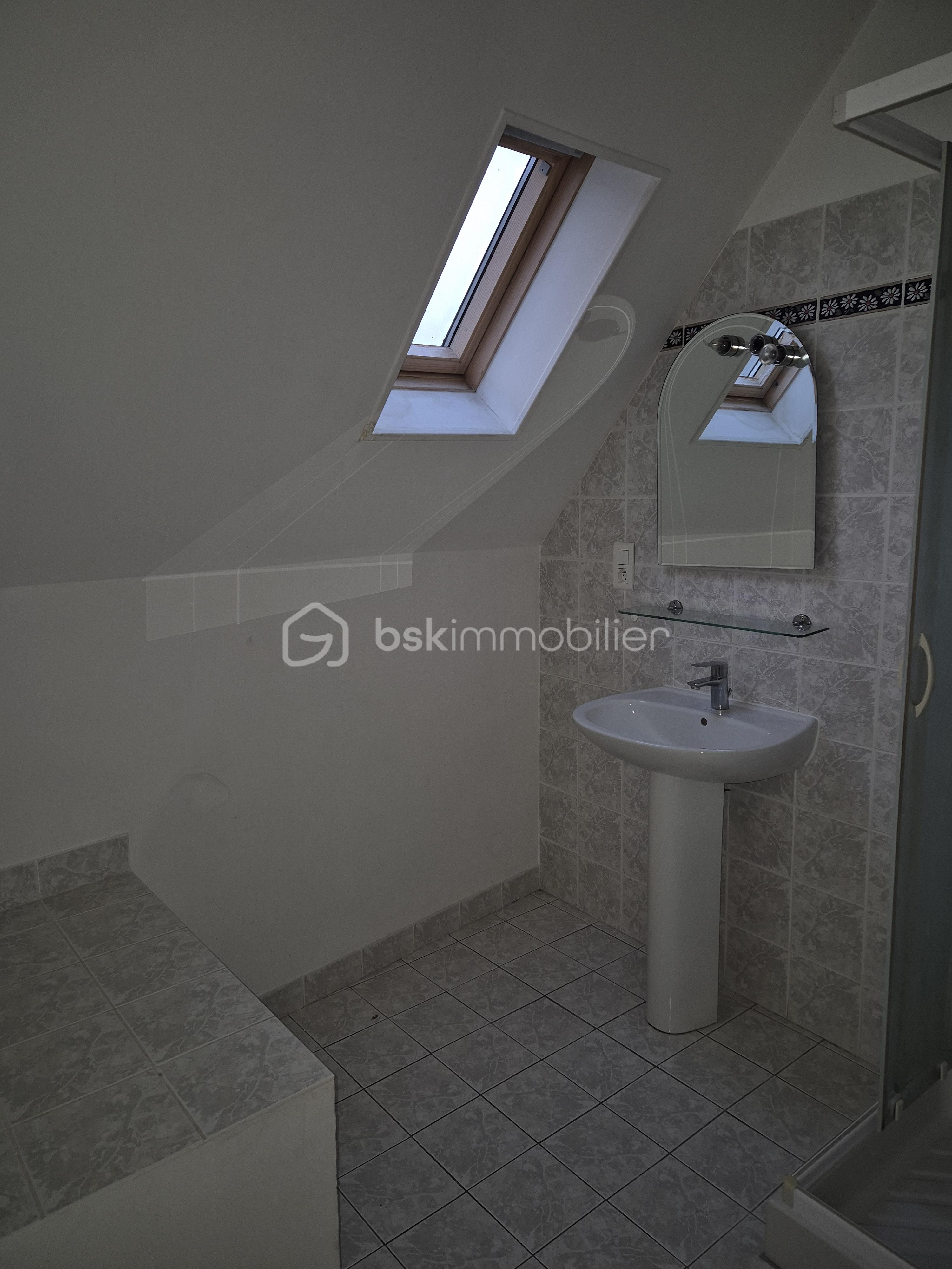 Maison de 184 m² - 20251220_164423.jpg