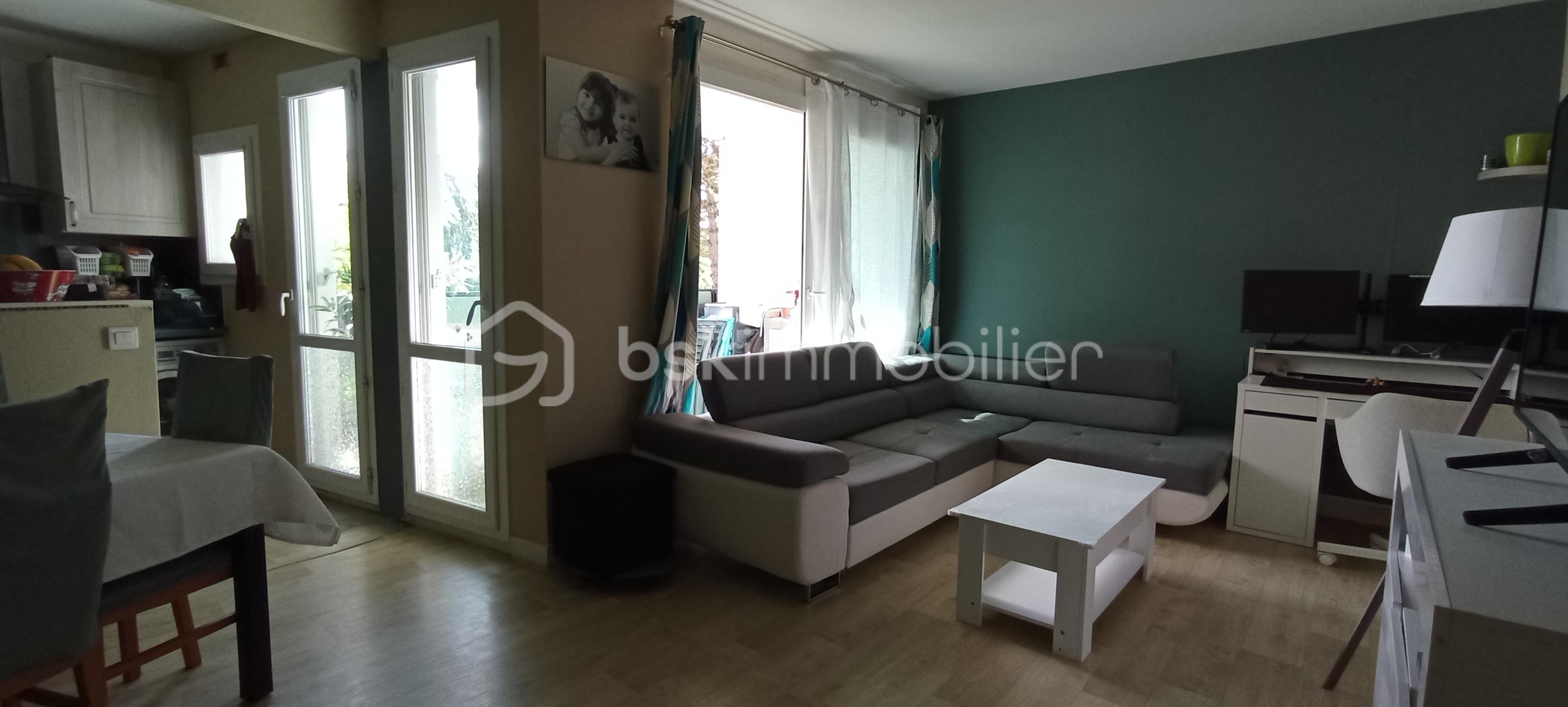 Appartement de 63 m² - pièce de vie.jpg