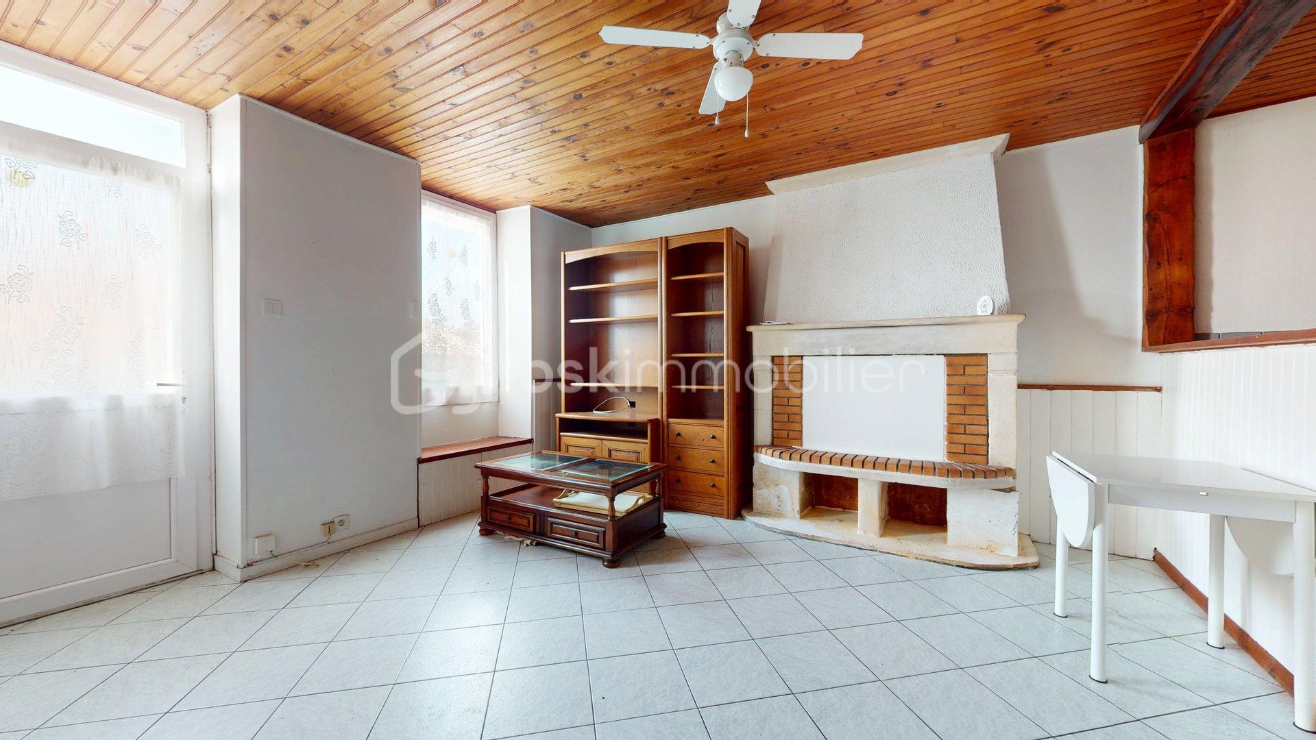 Maison charentaise de 36,77 m² - Maison-Les-Essards-mandat-n-208097-02062026_171643.jpg