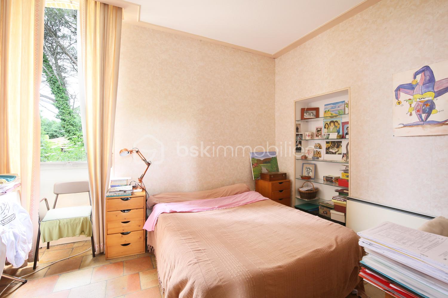 web 13 - Chambre5 01.jpg