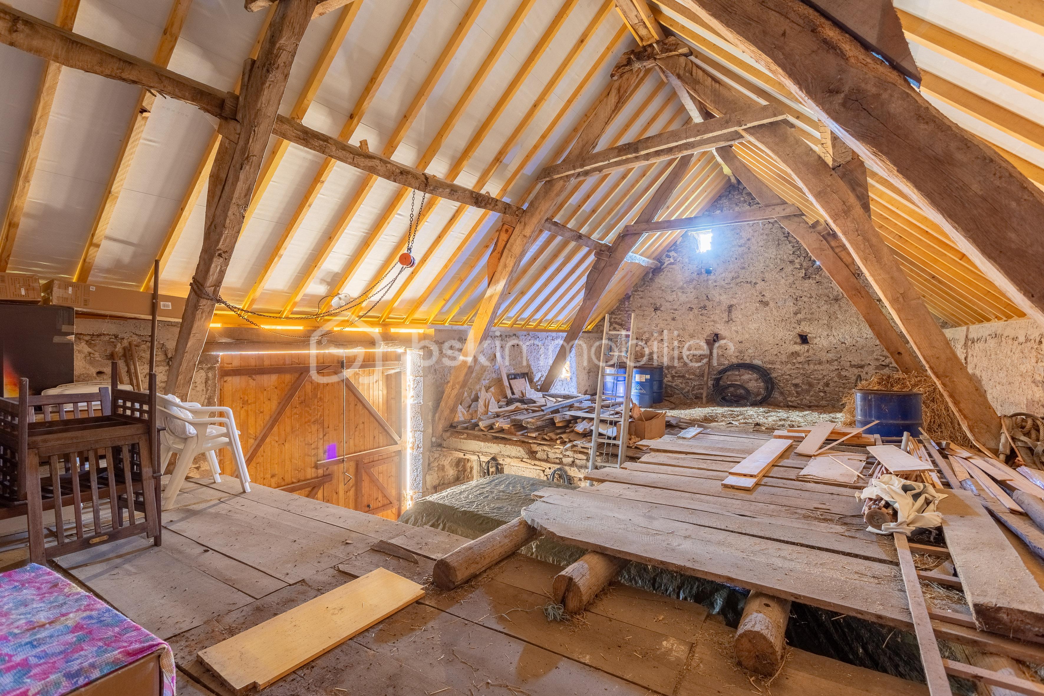 Corps de ferme de 153 m² - 15 CLUZEAU-33.jpg