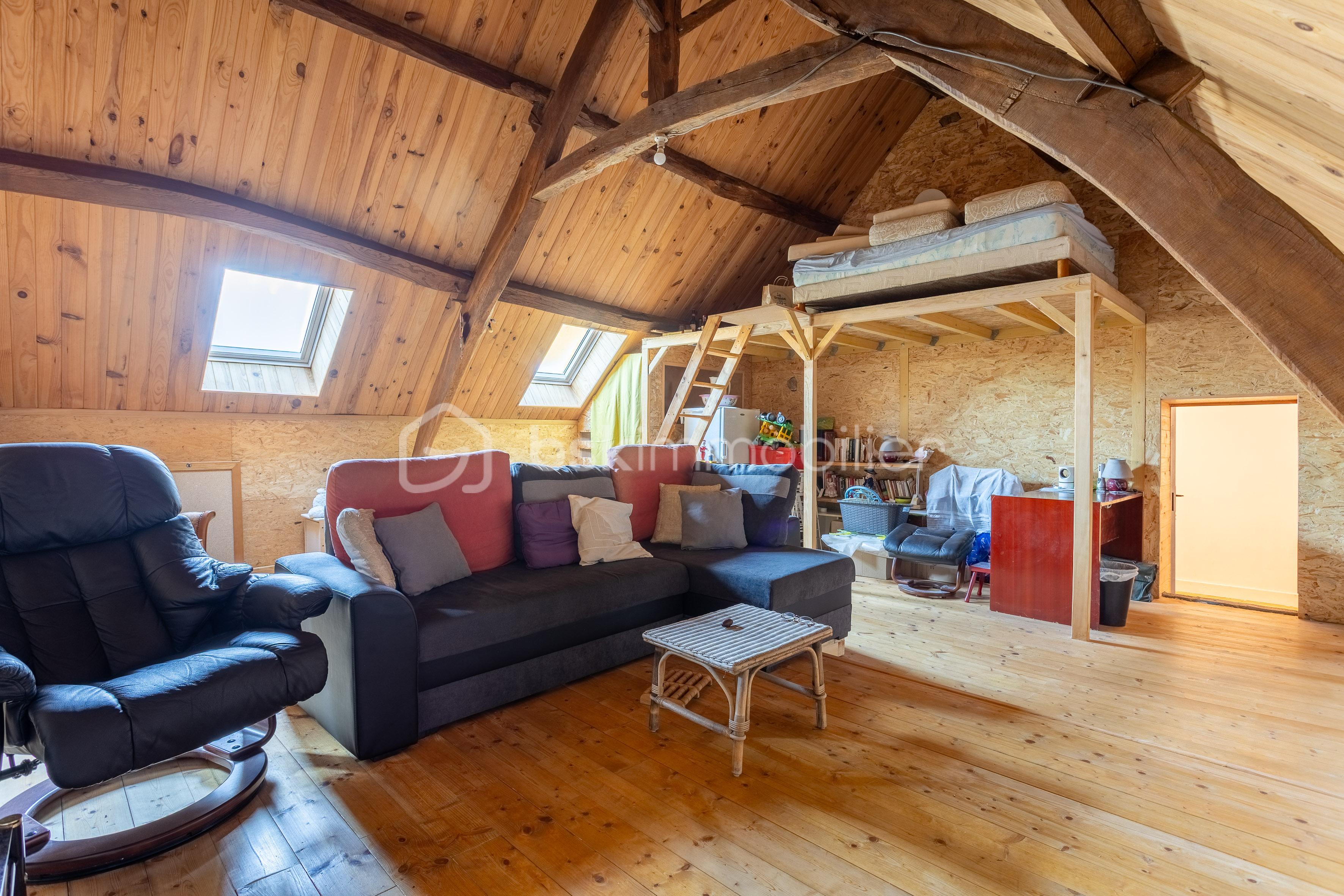 Corps de ferme de 153 m² - 15 CLUZEAU-10.jpg