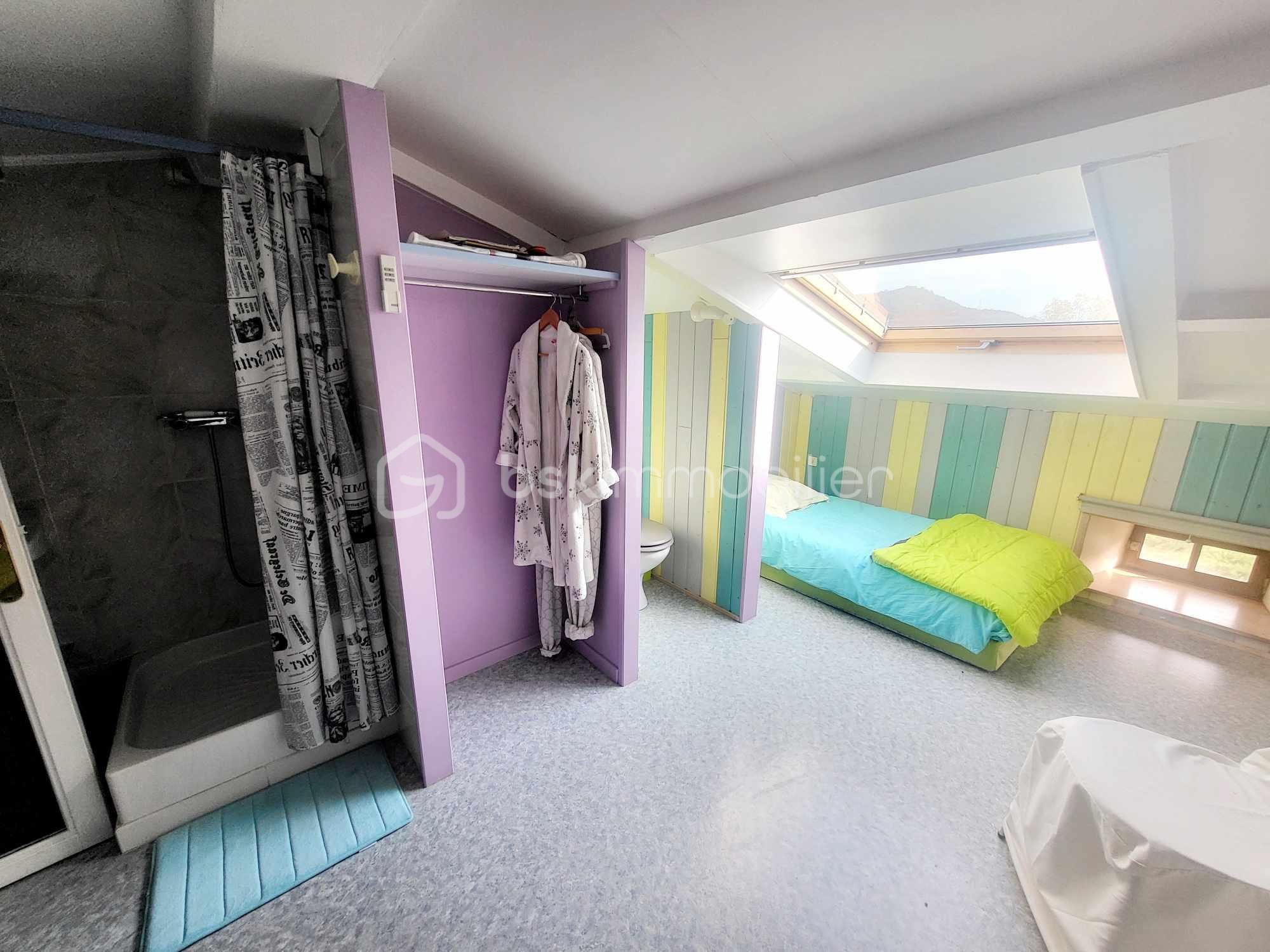 Maison de 243 m² - 462553656_569705512218895_3725056966747629859_n.jpg