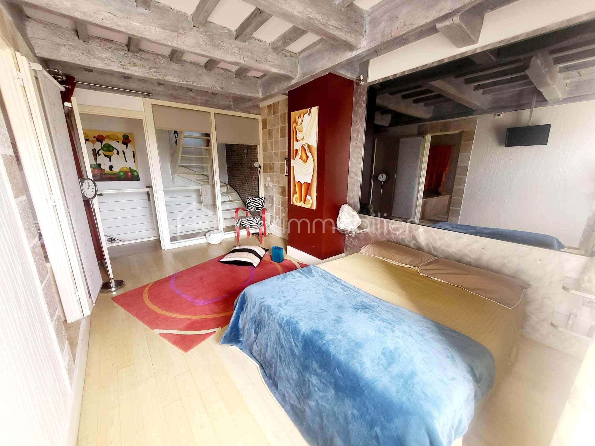 Maison de 243 m² - 462547462_562728182784064_2421910477931296231_n.jpg