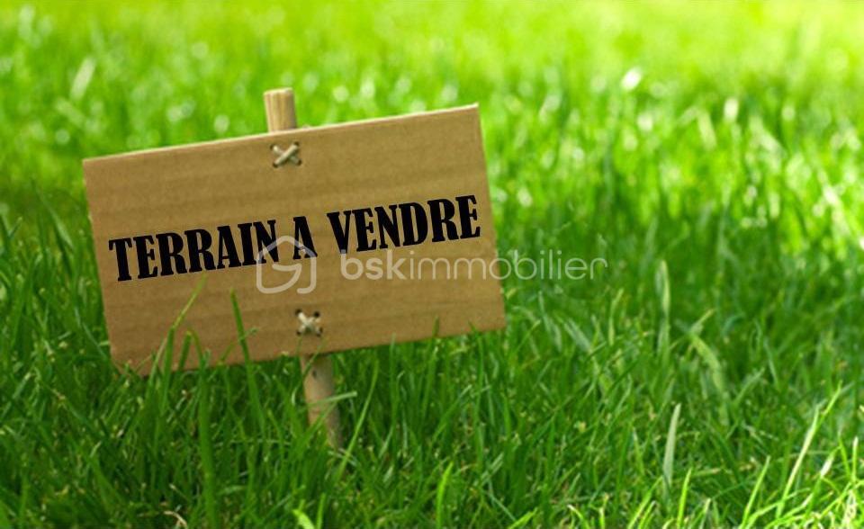 Terrain de 3 550 m² - photo_2978d6fb59fe5b867b07940d7fffbadb.jpg