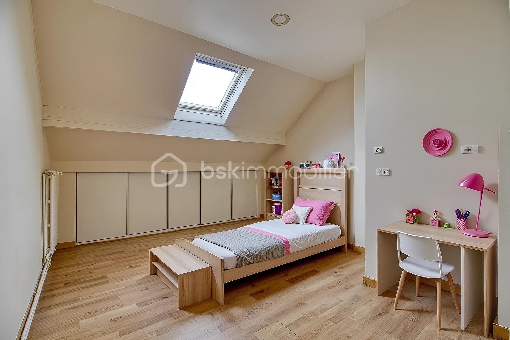 Maison de 172 m² - hoqi-90fe1c4800e0454cbdff6a8dd58d27dc.jpg