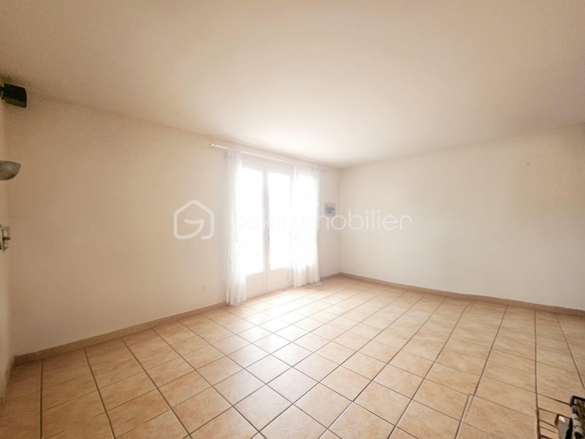 Maison traditionnelle de 61 m² - WhatsApp Image 2025-11-12 at 09.39.07 (5).jpeg