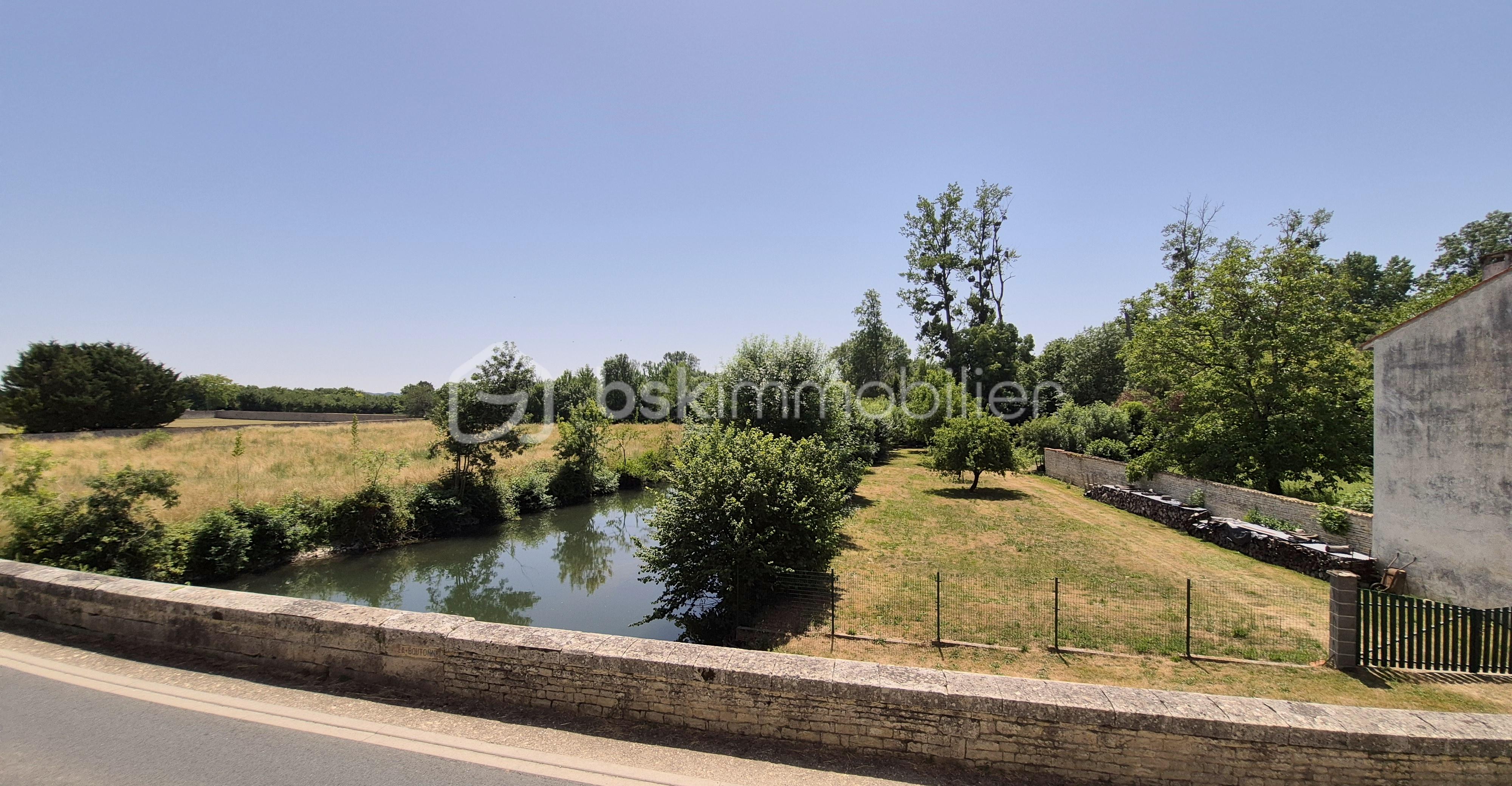 Maison de village de 129 m² - vue de la chambre 1.jpg