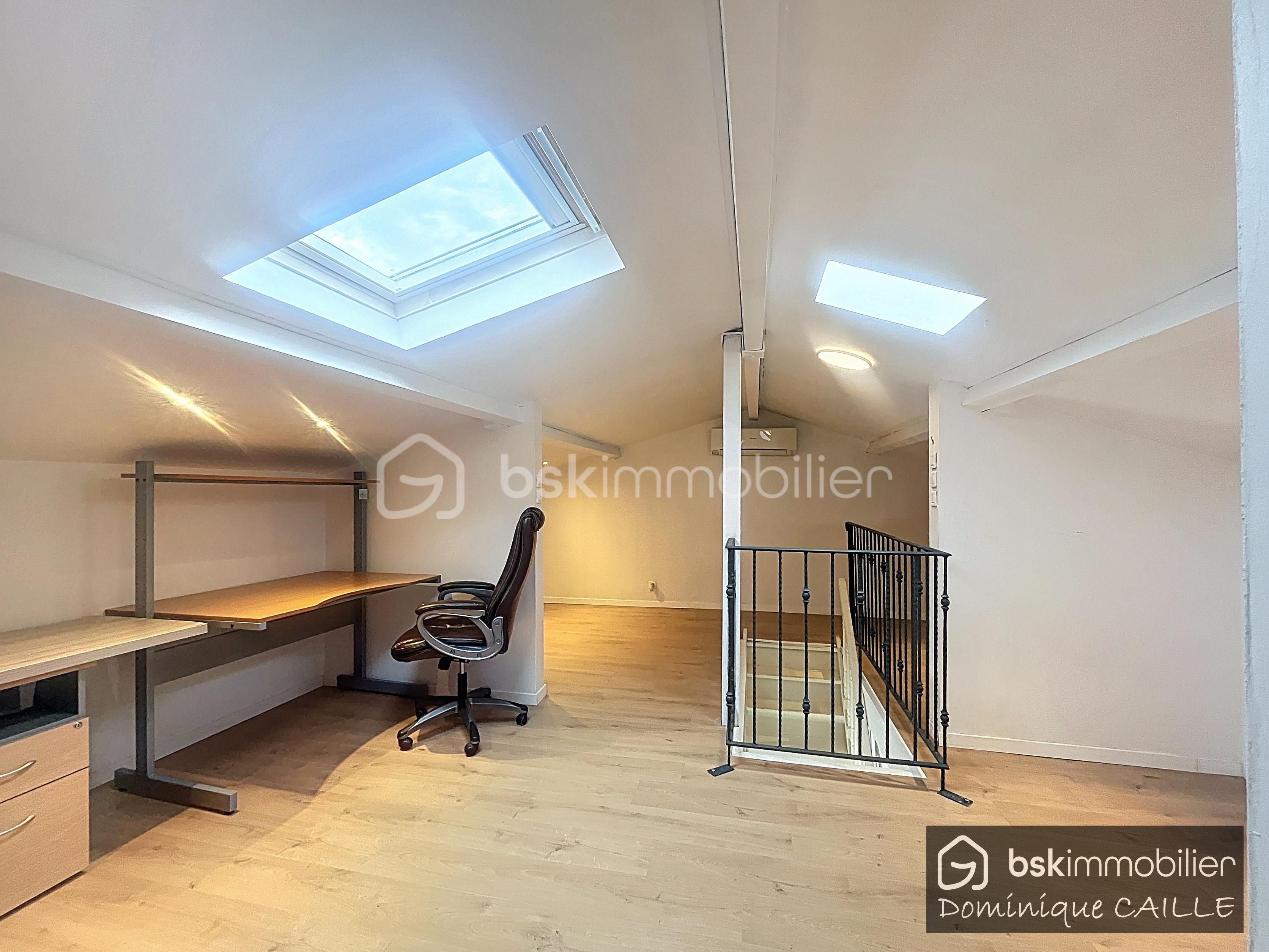 bureau etage.jpg