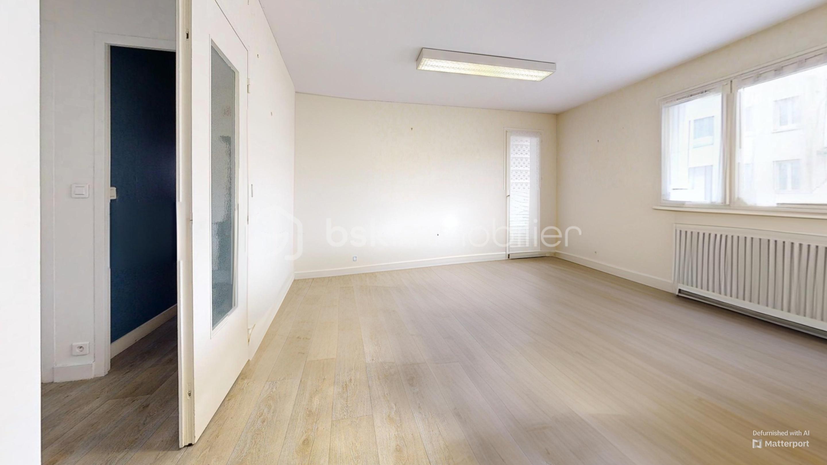 Rue-Des-Palmiers-Photo-1-Defurnished.jpg