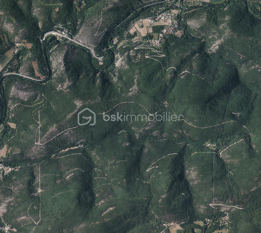 Terrain de loisirs de 23 447 m²